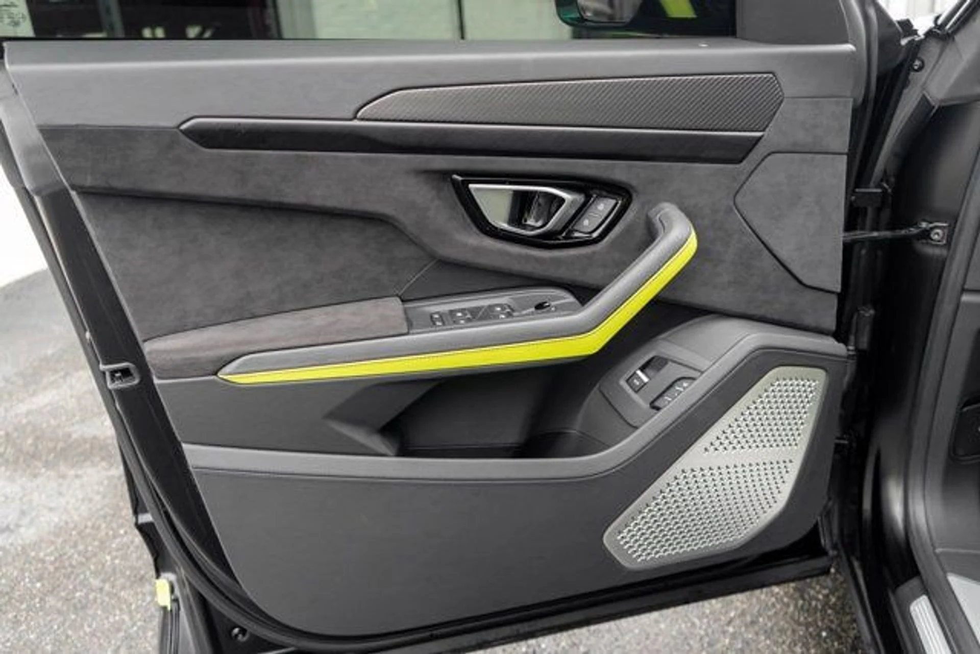 mph011_2435815538_12_47af800d84