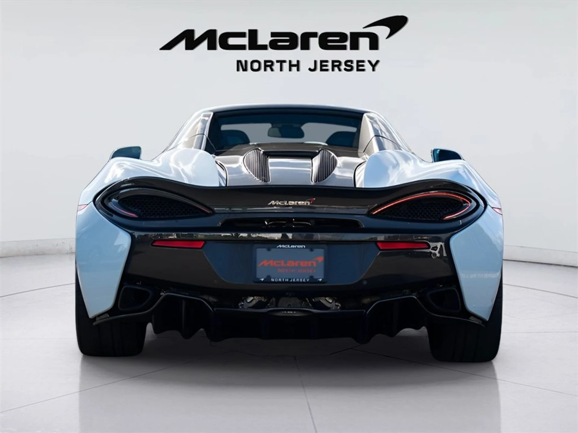 mph011_2436721220_image_13_196d35bfa1