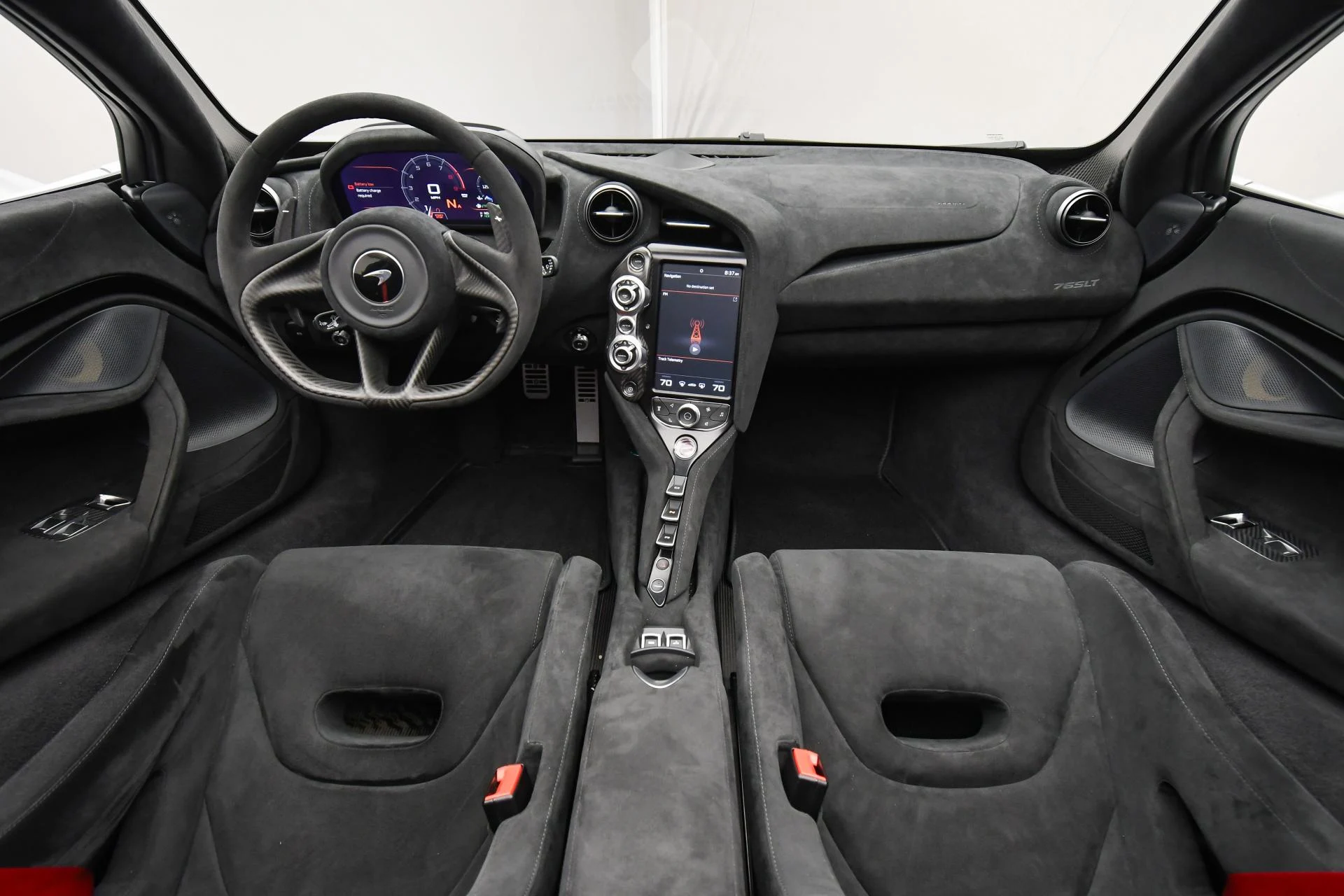 mph011_2437775723_Used_2022_Mc_Laren_765_LT_1755763711_db1336d8a6
