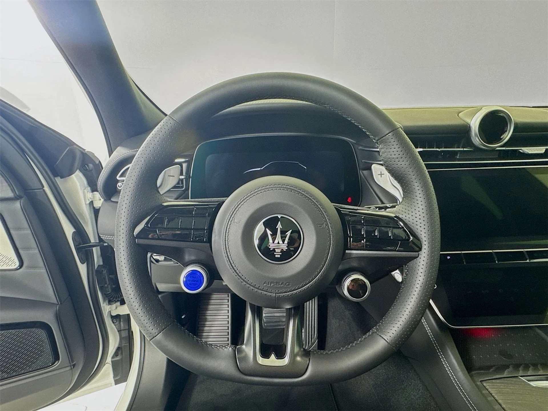 mph011_2439439279_7a3b5d0b1ec86f46bf3efc1c6da166e6x_ab608d584d