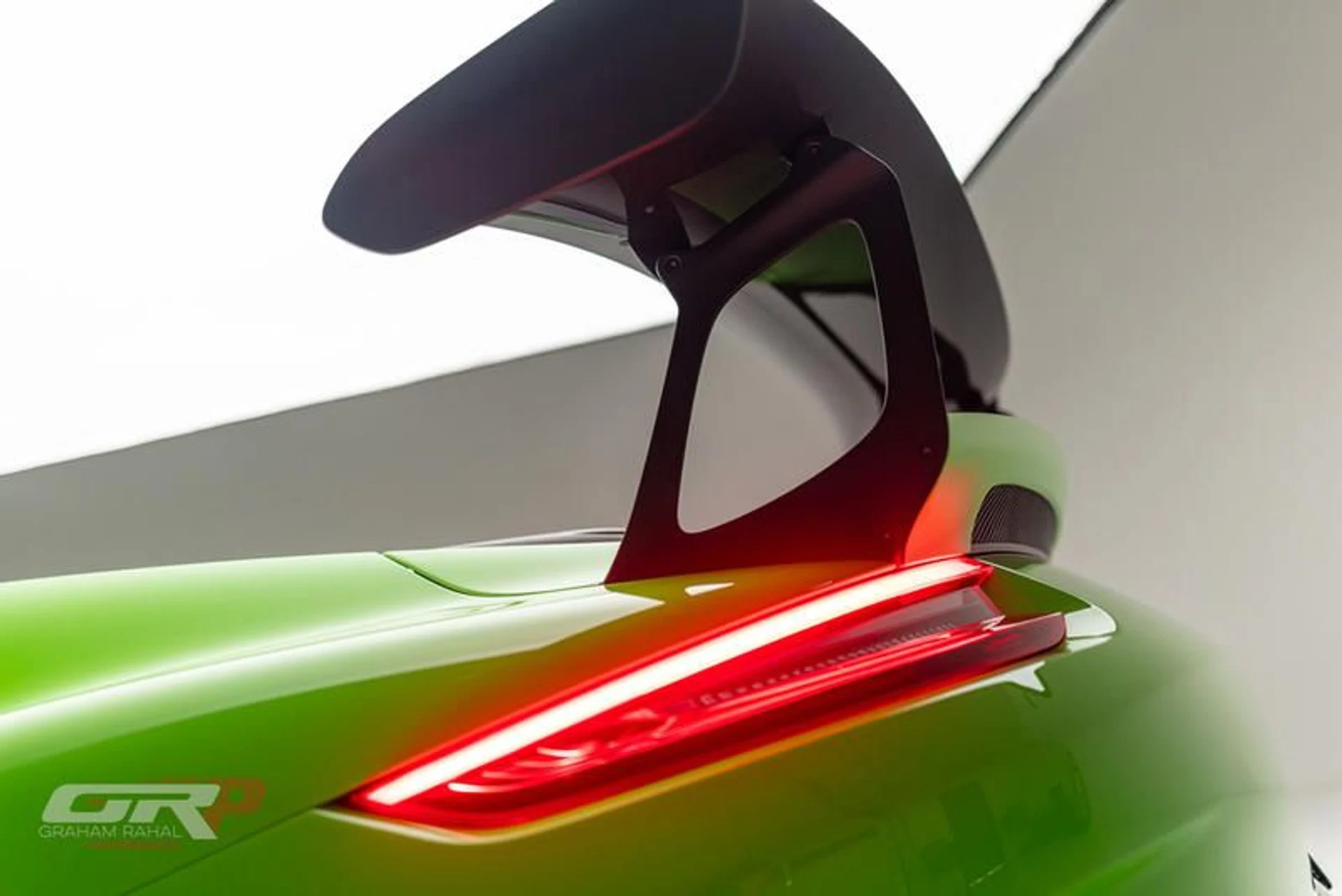 mph011_2444762697_C3561039_4_EAA_4_C59_9499_B02_B955_D742_C_89e2f576be