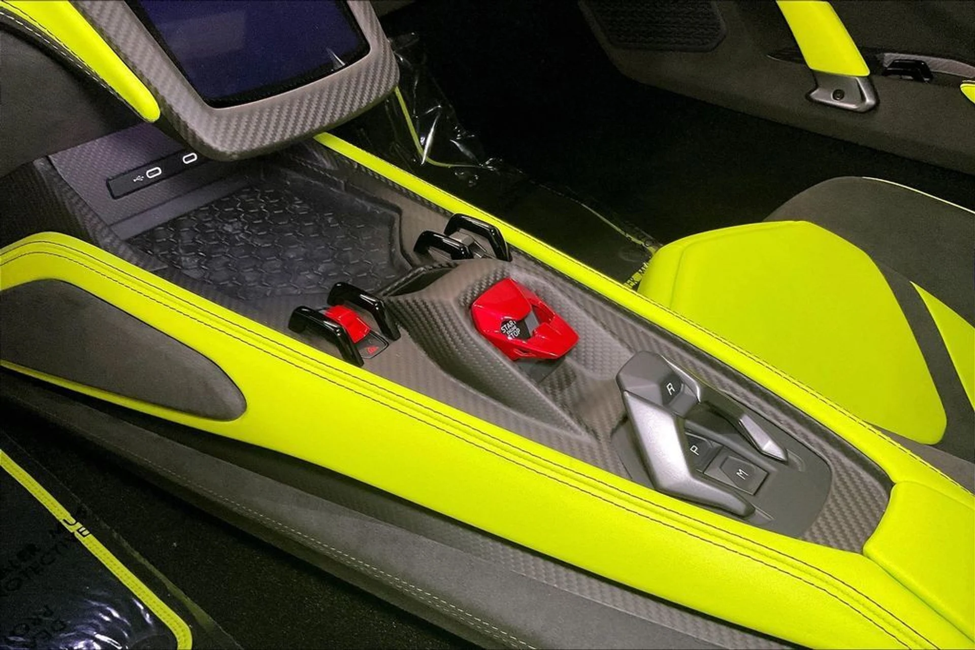 mph011_244655638_2bd40acca2c59335a7211794409417b7x_f2df6e5c33