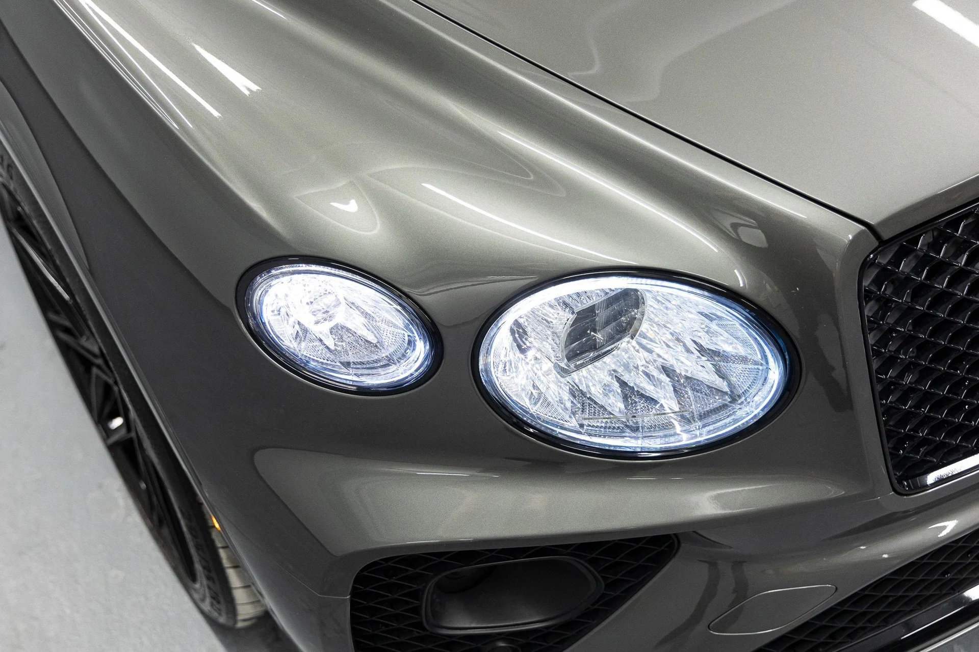 mph011_2446941975_b64360c842fb508d3acae9b9c87a7c19x_5e30959040