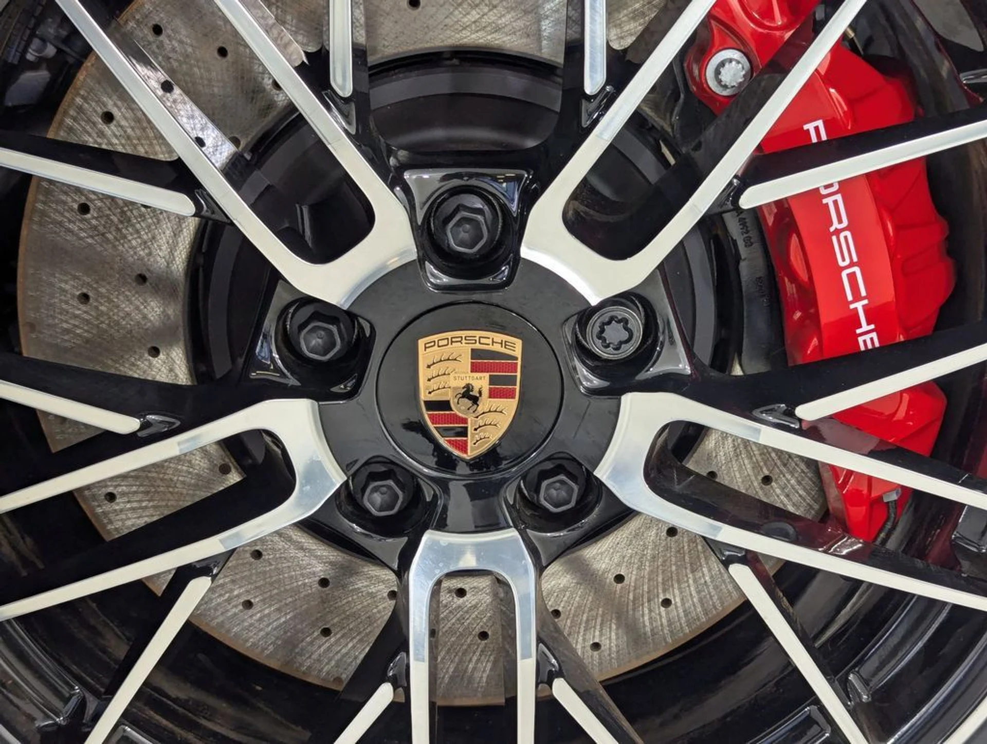 mph011_245157618_87855243f8c54942285ad059361108c7x_24ca785006