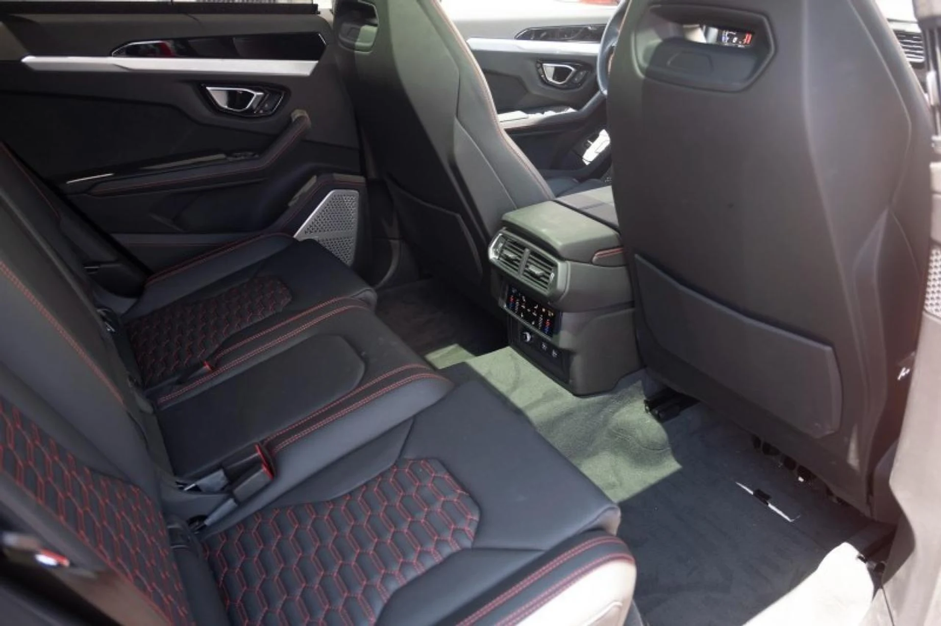 mph011_2452858012_cc71c3a17c13baec898e4acf562ed3ec_9c06554aa1