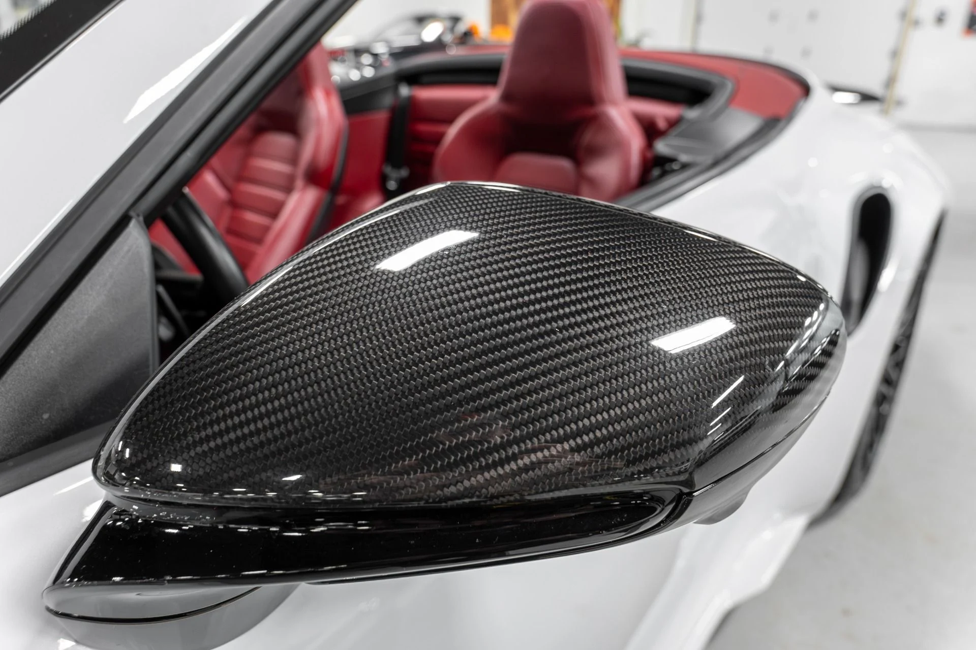 mph011_2455463119_Used_2021_Porsche_911_Turbo_S_1771887291_ea0a49ffbd