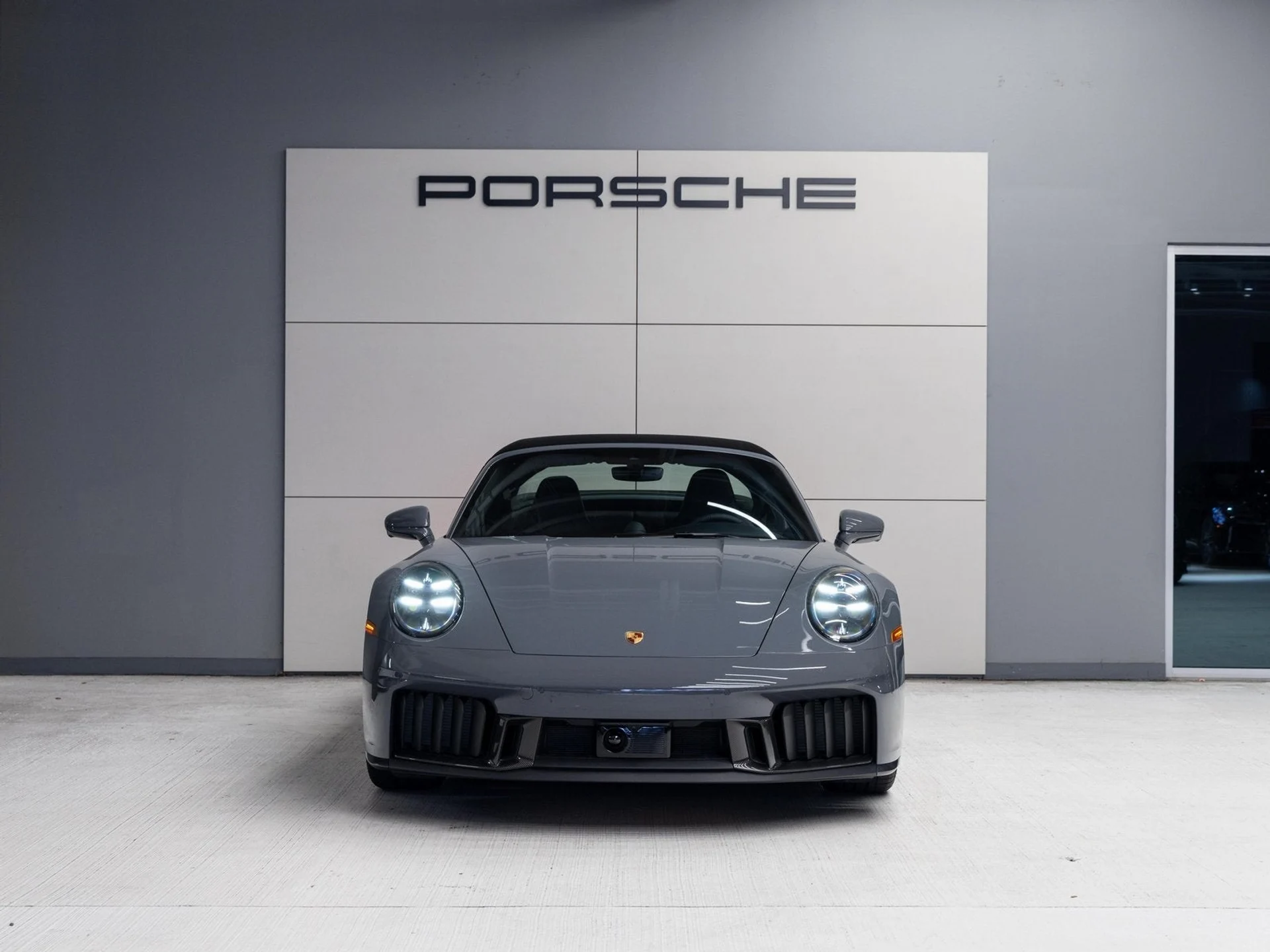 mph011_24589366_12_b237aae9a6