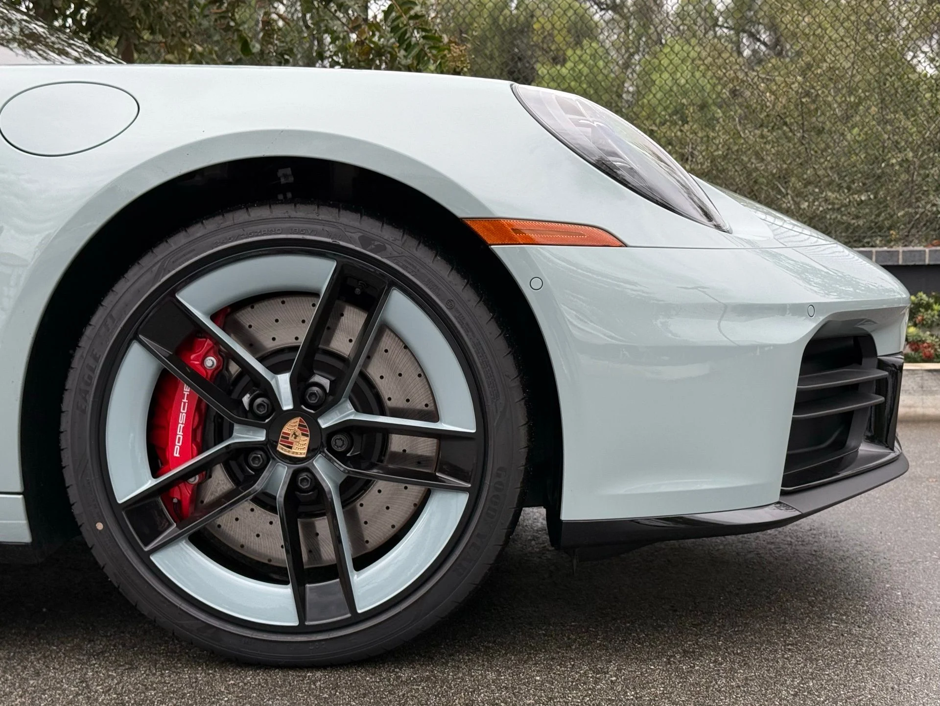 mph011_2459098564_826d128e5ee0908f08bd81cab18dd04e_be2ce49f1a