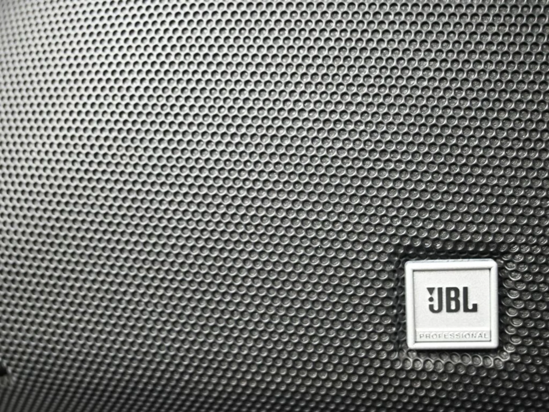 mph011_2459864467_b6107249688c95e8bb559c4c8122f791x_7b76348509