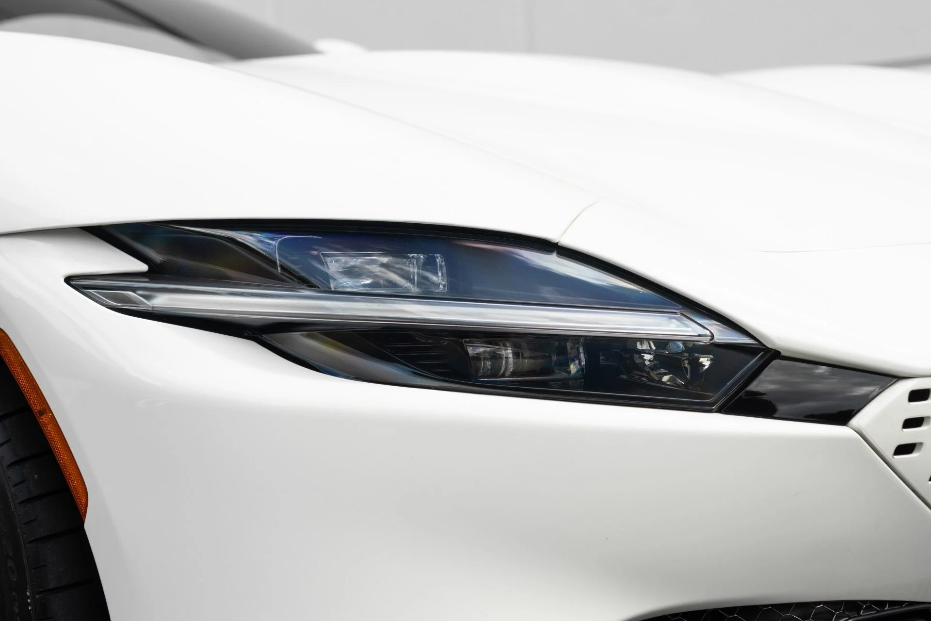 mph011_246444114_Used_2022_Ferrari_Roma_1764790245_2a6bd54e83