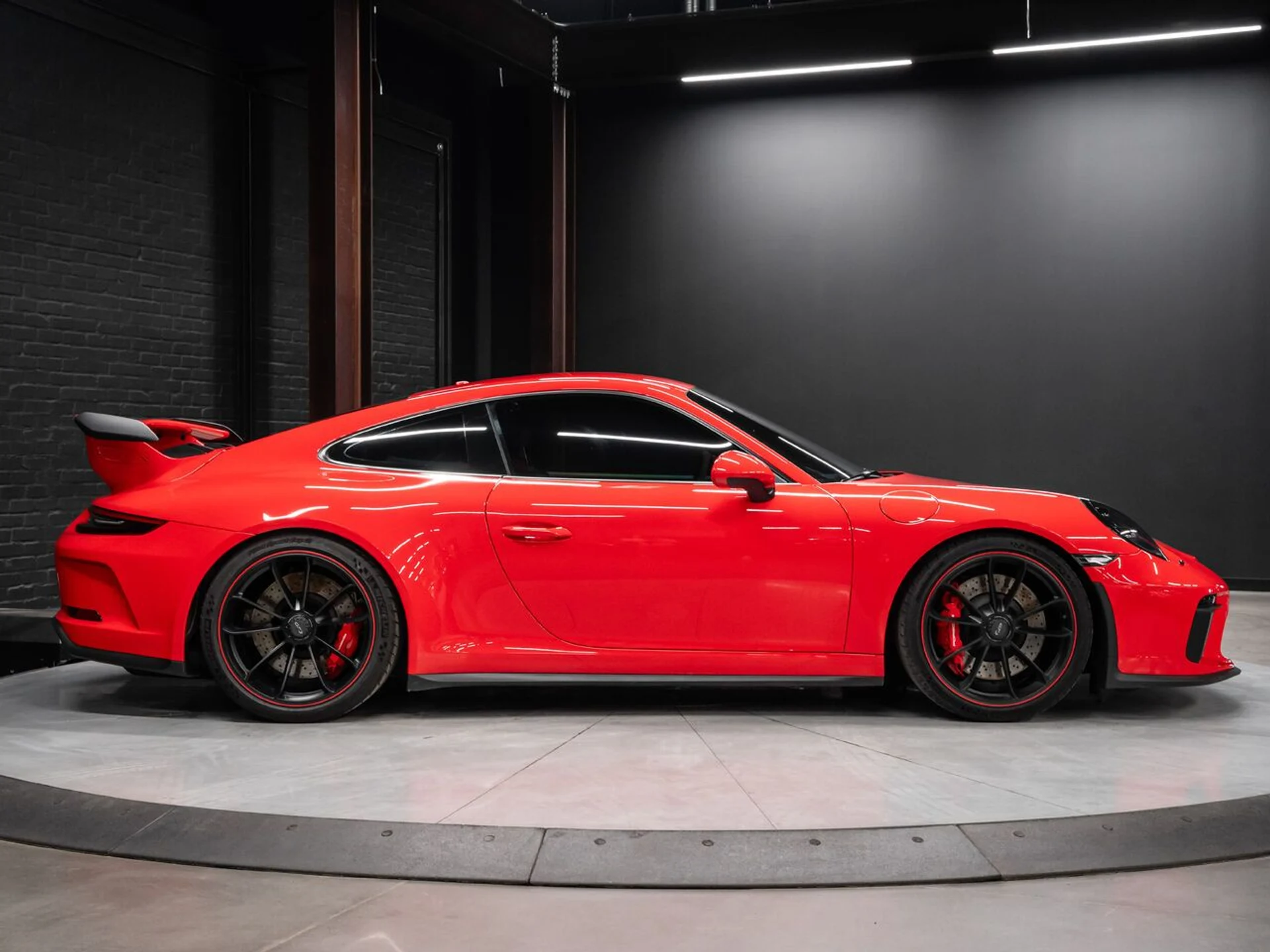 mph011_2468042222_porsche_911_2018_9cf5581486