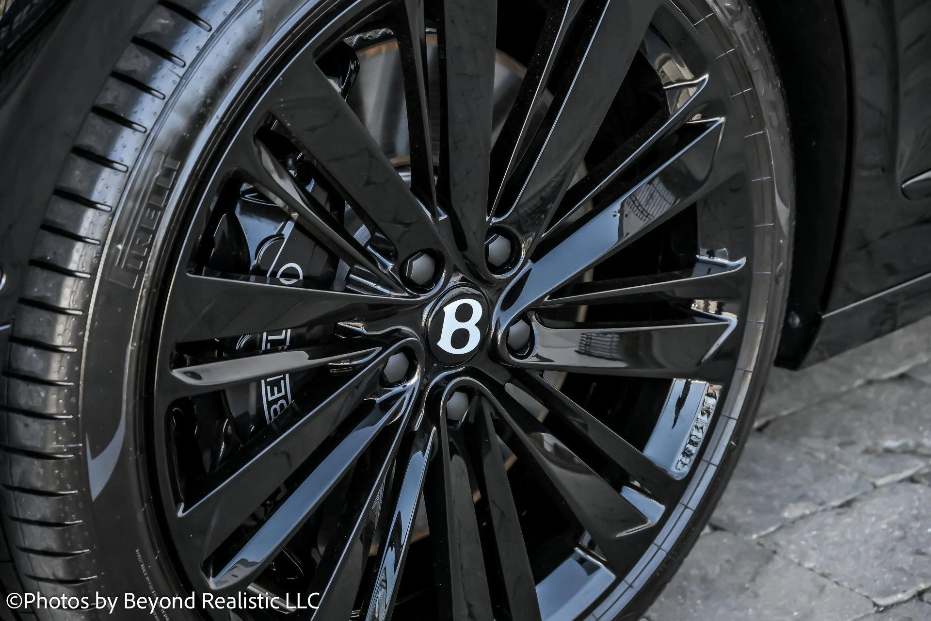 mph011_2469183286_Used_2024_Bentley_Flying_Spur_Speed_1767260384_be23ce56ac