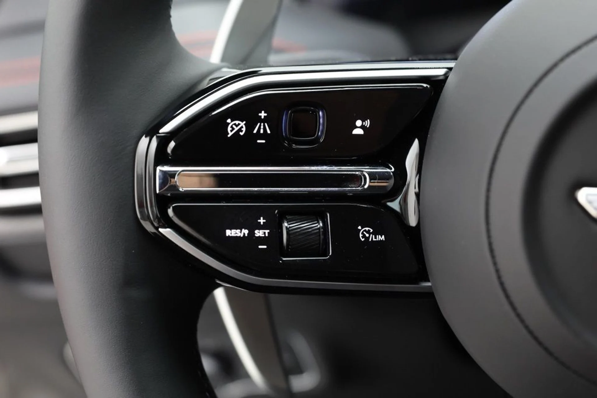 mph011_2472557514_c9hkf6jnmwpb1os3ndnfso4ediiw_b8f8847f57