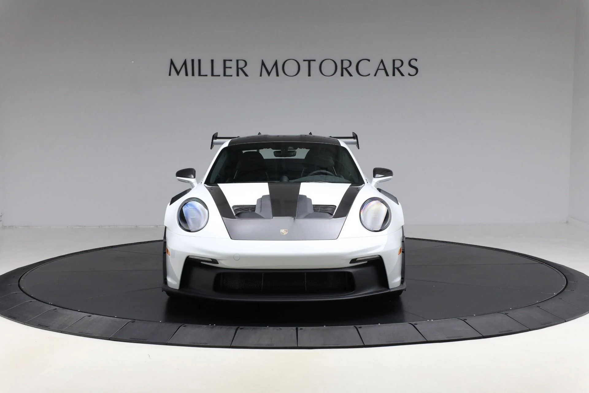 mph011_2473575773_Used_2025_Porsche_911_GT_3_RS_1762987246_cd0aa24ae5