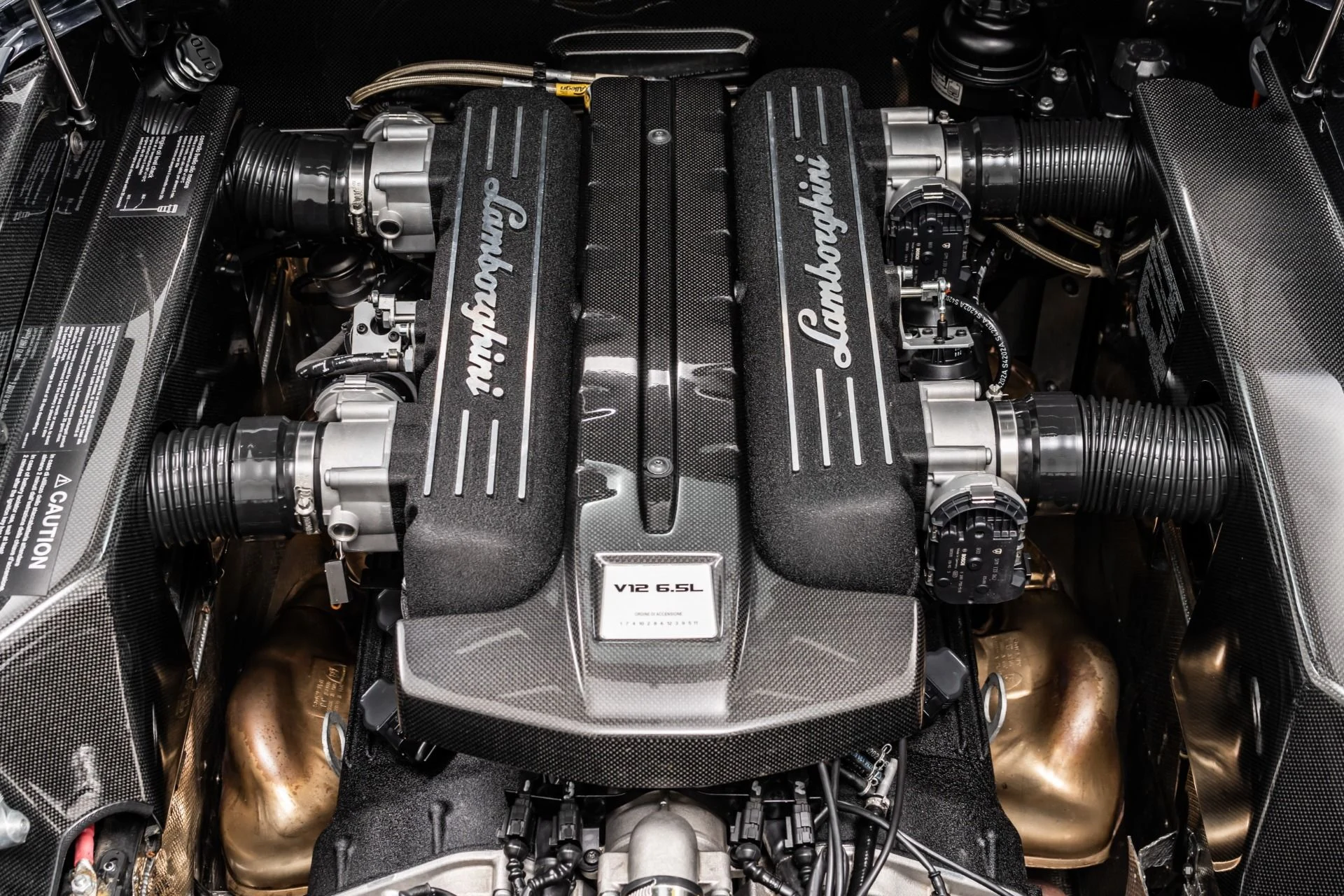 mph011_2475715516_Used_2010_Lamborghini_Murcielago_LP_670_4_SV_1759859215_7510ed22f3