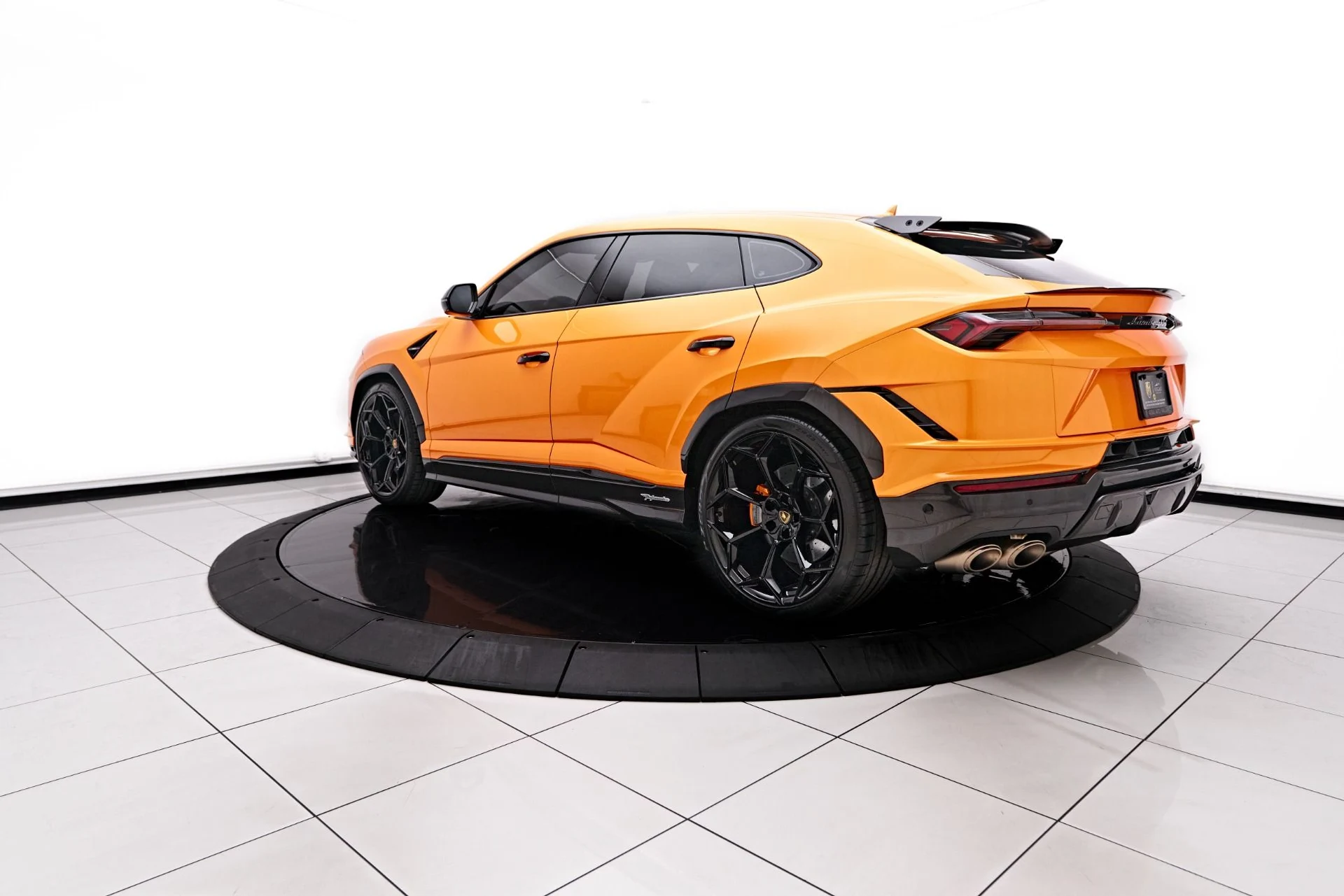 mph011_2477662269_Used_2023_Lamborghini_Urus_Performante_1758074145_43e54c926a