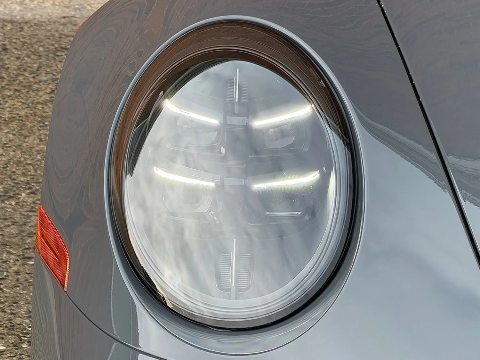 mph011_2478270703_6256b7ff94ee9d8309b65481b2143e39x_b464d9dc13