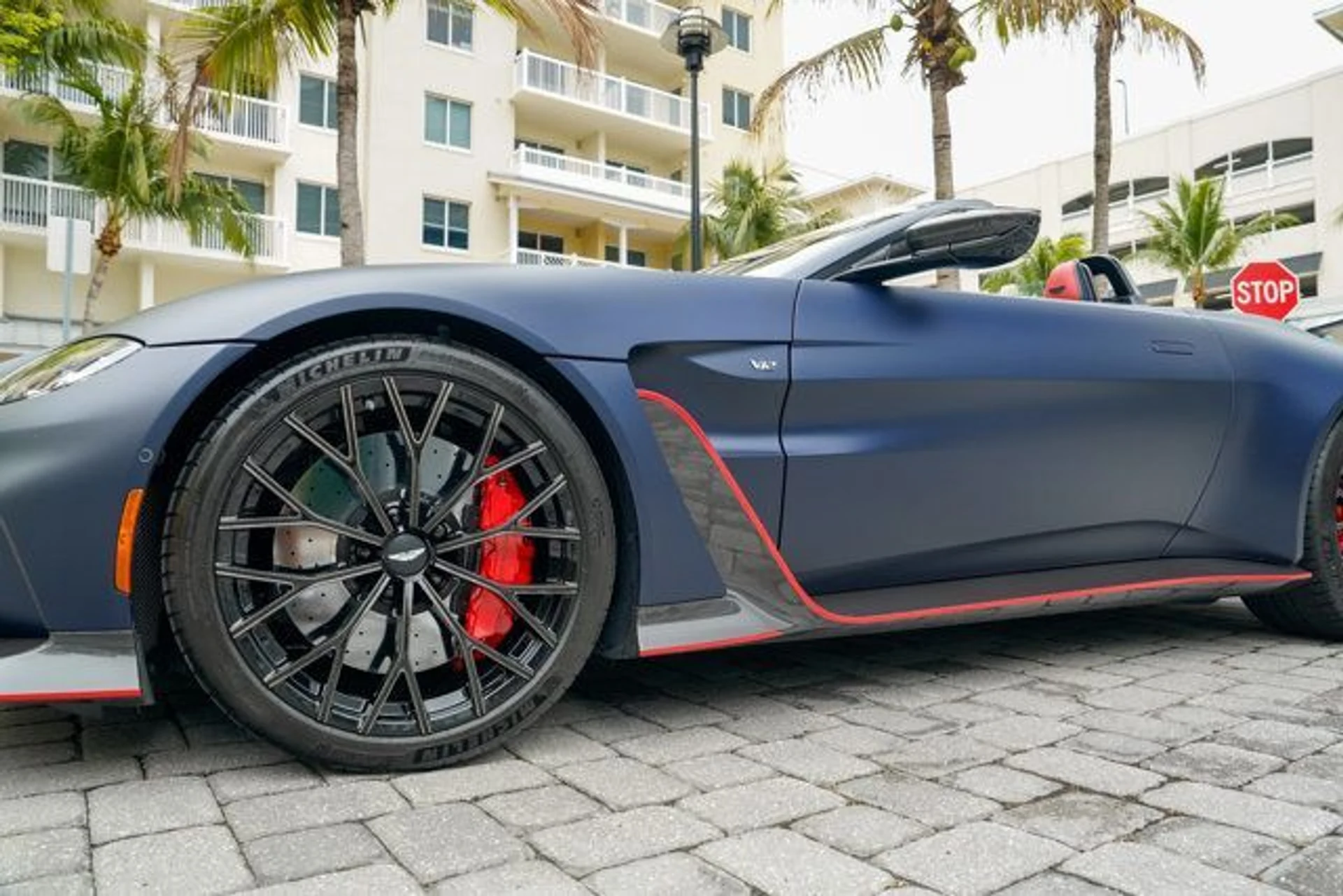 mph011_2479931526_22999094_12_640_d335773376