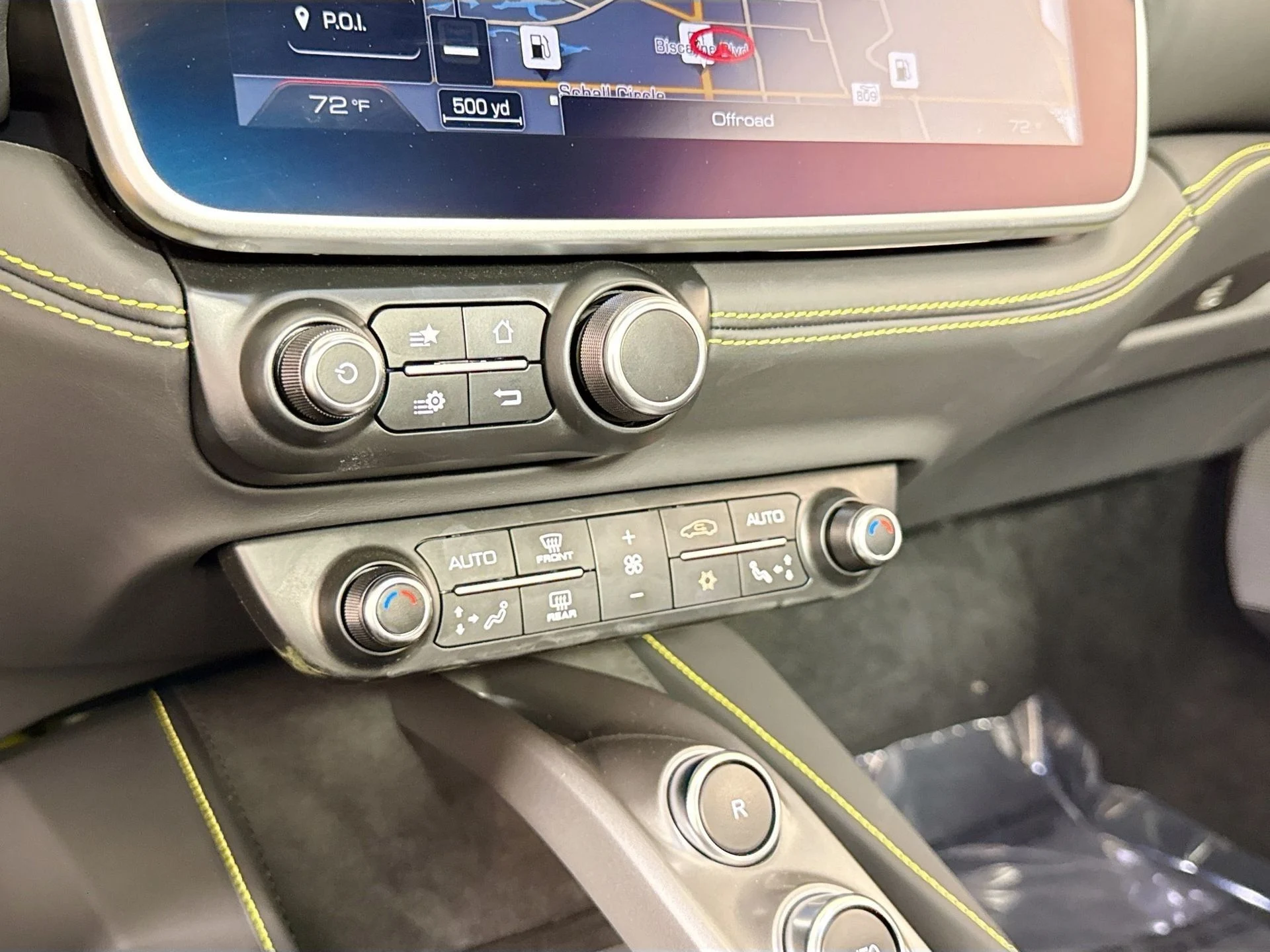 mph011_2482806200_05c4dd0a55fbdc9286dbae8a356274e0_ecd4dcc576