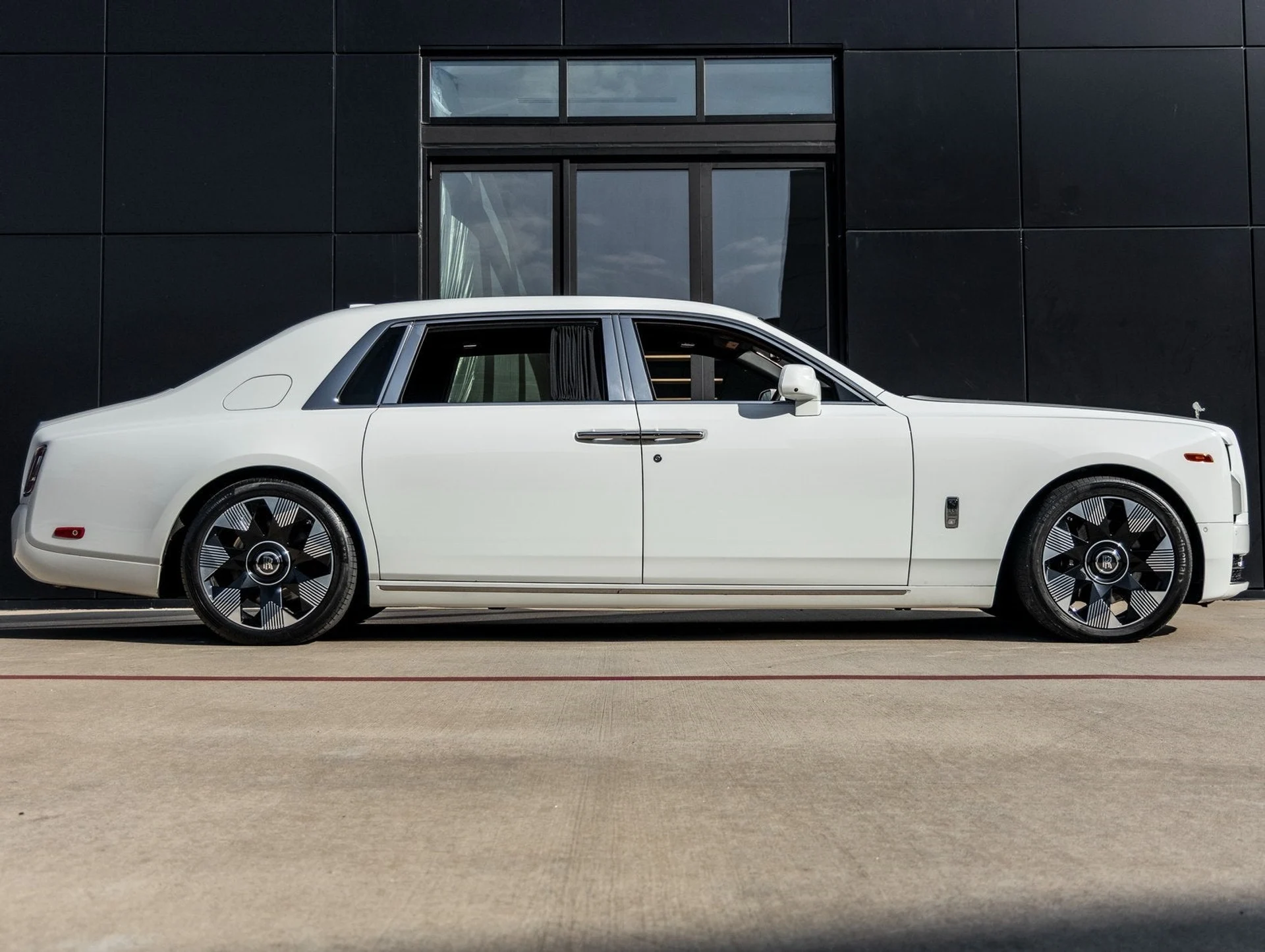 mph011_2486942934_12_68c28cb26f