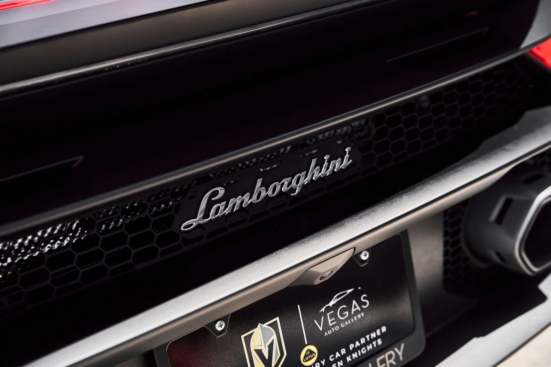 mph011_2486957191_Used_2023_Lamborghini_Huracan_Tecnica_1780102835_275375c62d