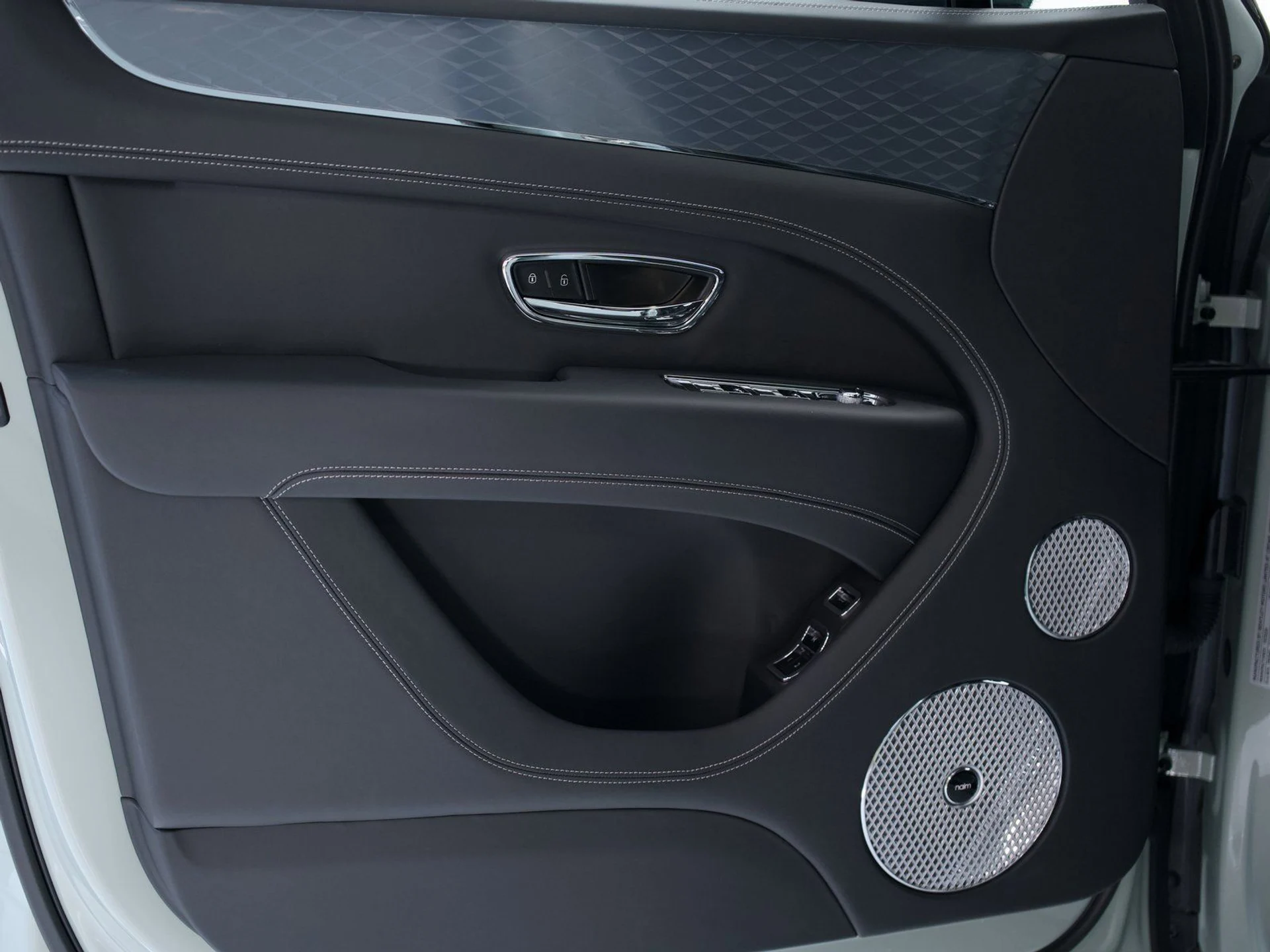 mph011_2489641733_a07a54b293ed413ebecd0b3518e82724_d92e424963