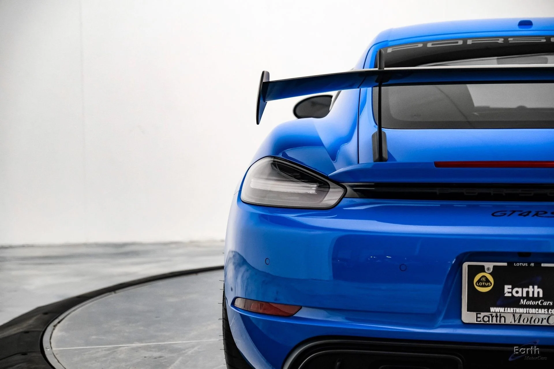 mph011_2494967672_8797b8f9771aac9e174e93e8727faa3ex_32b8162c8b