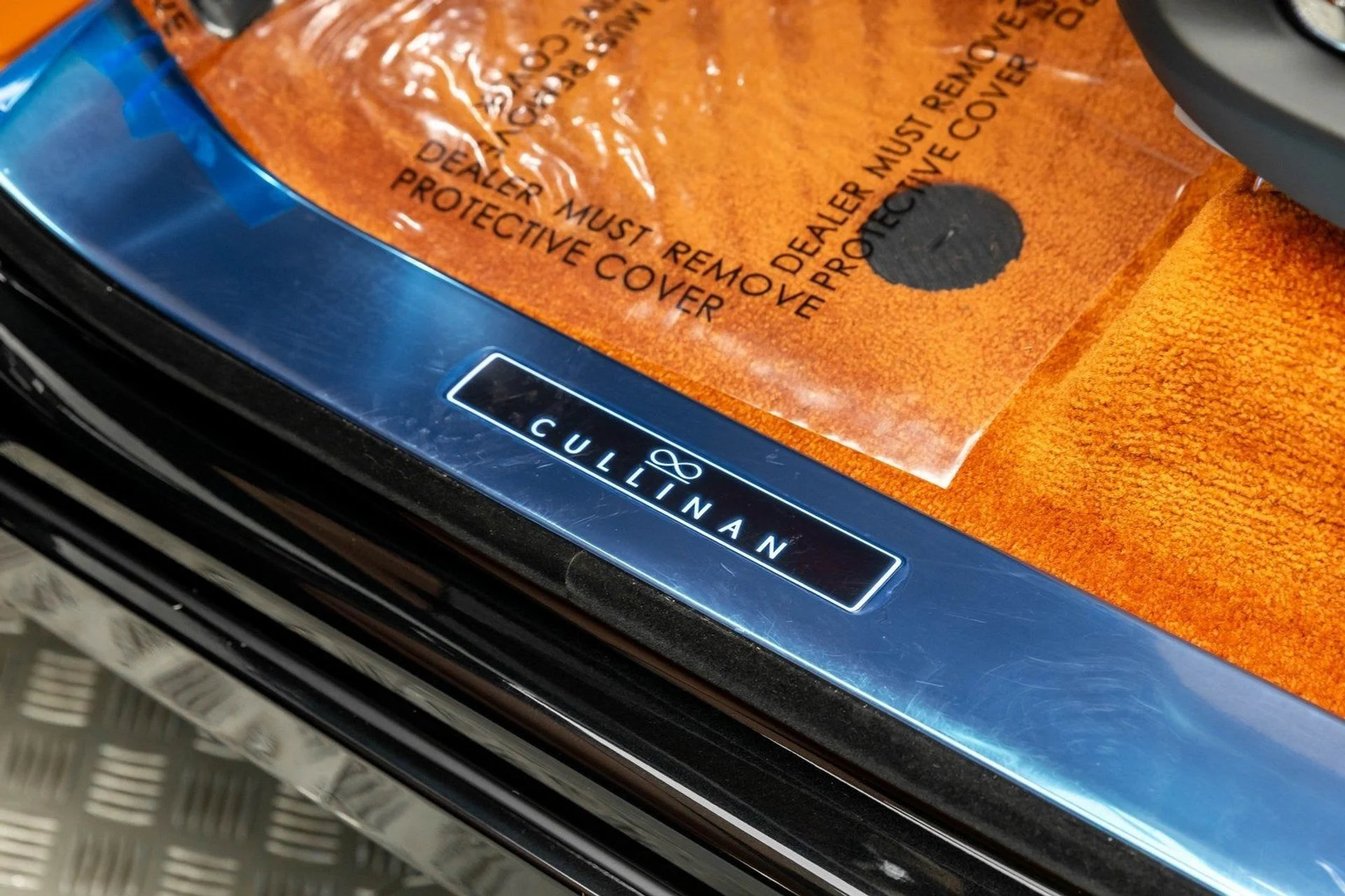 mph011_2496137197_12_def209b393