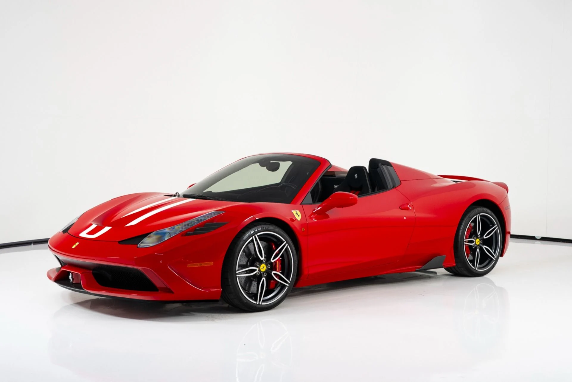 mph011_2497018847_Used_2015_Ferrari_458_Speciale_Aperta_1760122841_04deb852c7