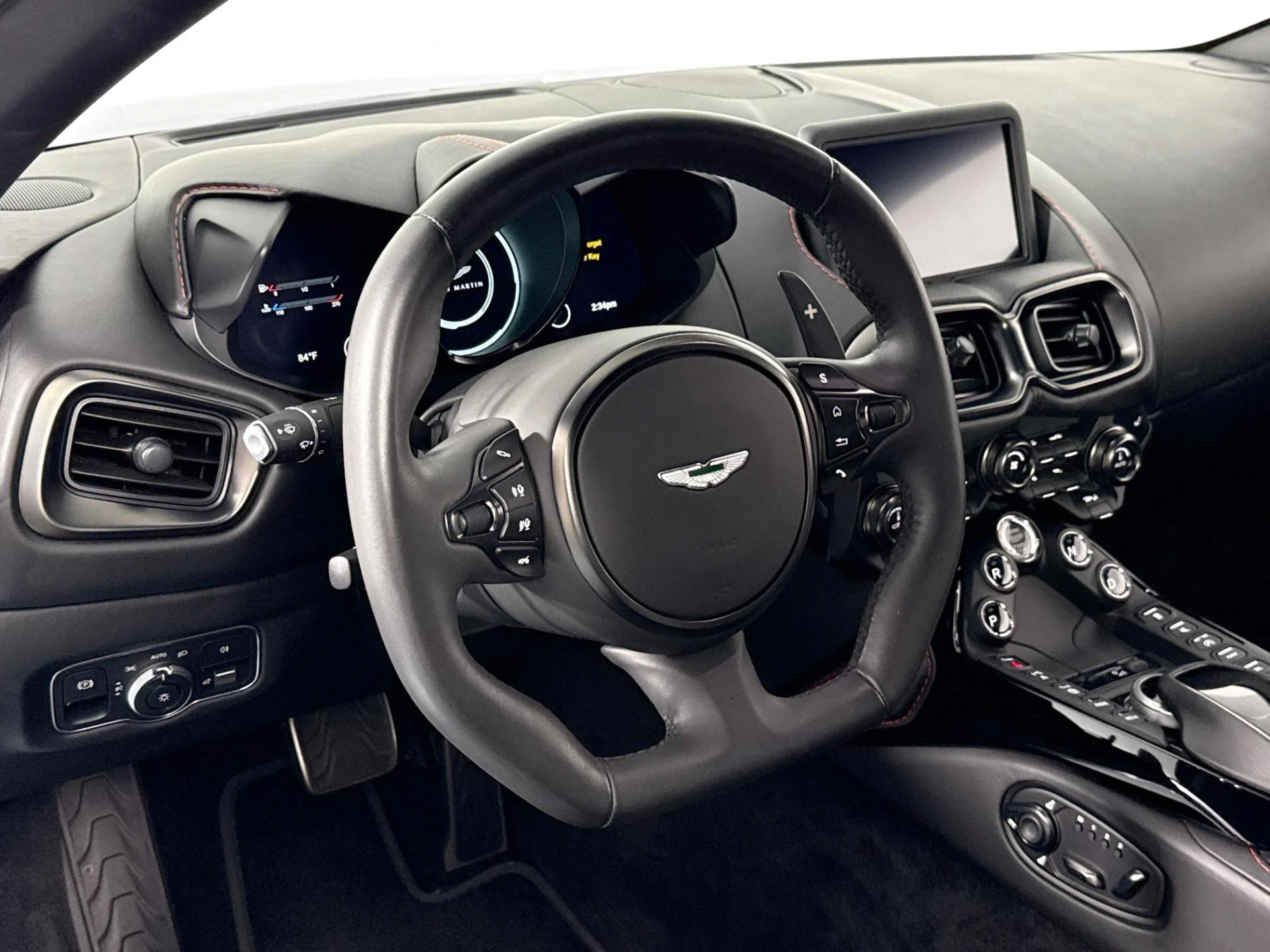 mph011_2498893108_Used_2020_Aston_Martin_Vantage_1784230046_f04217e4e3