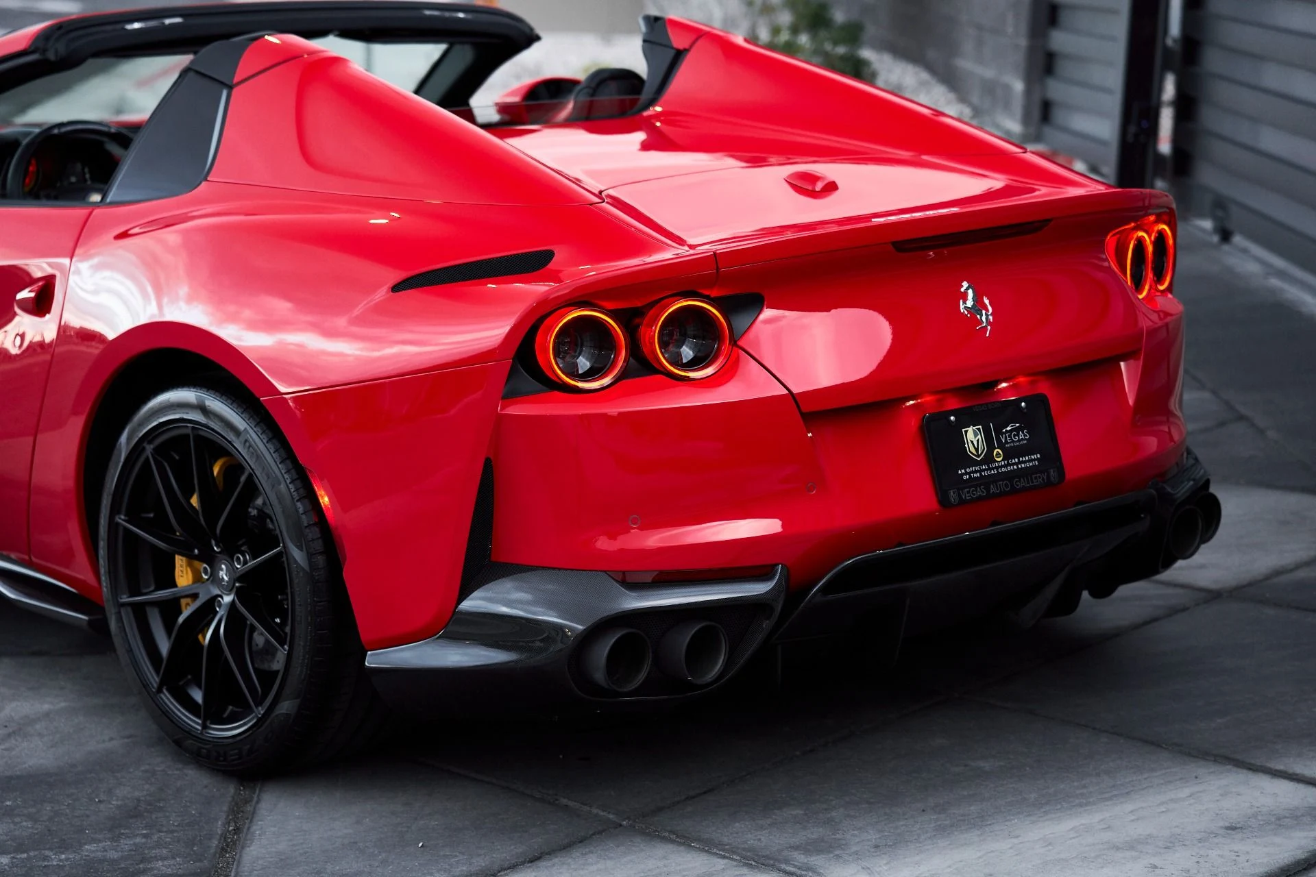 mph011_2499408716_Used_2021_Ferrari_812_GTS_Base_1760544603_0e78abd24c