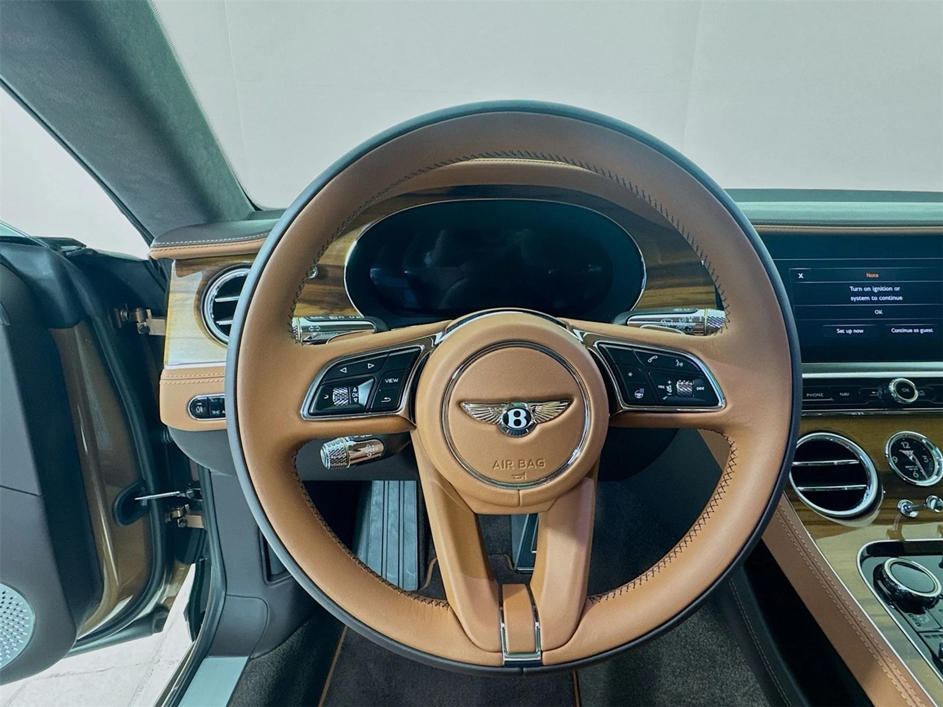 mph011_2499740909_e15099baf6c4d6740e21d051f29475a1x_073a60f4a6