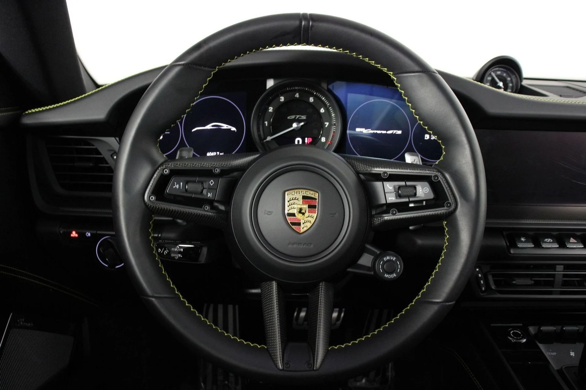 mph011_249984900_bf9e12bf10d13a29ea6420afed28673e_d4f5e841a4