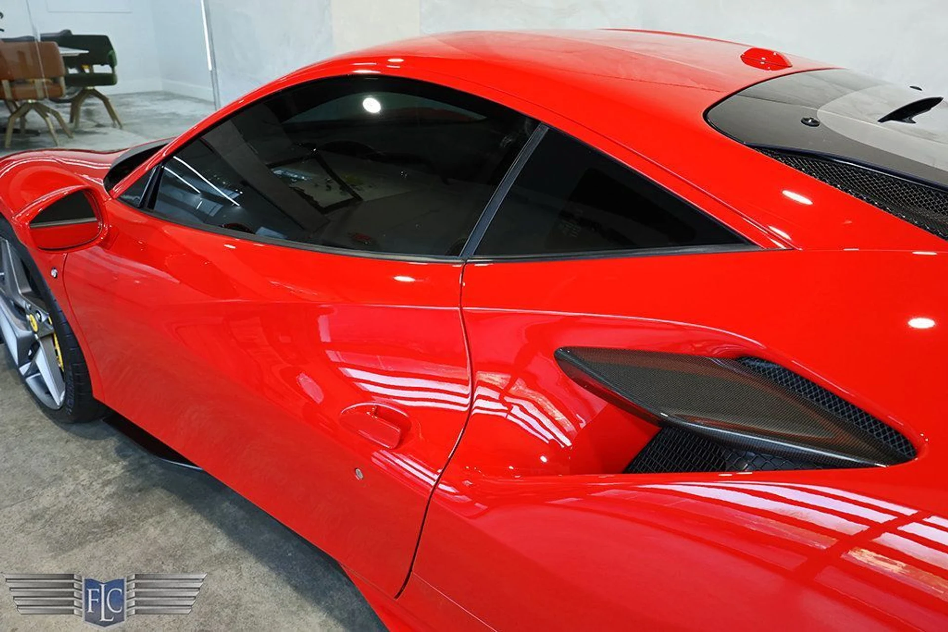 mph011_25028470_used_2020_ferrari_f8_tributo_coupe_9689_22891893_12_1024_fda75dd801