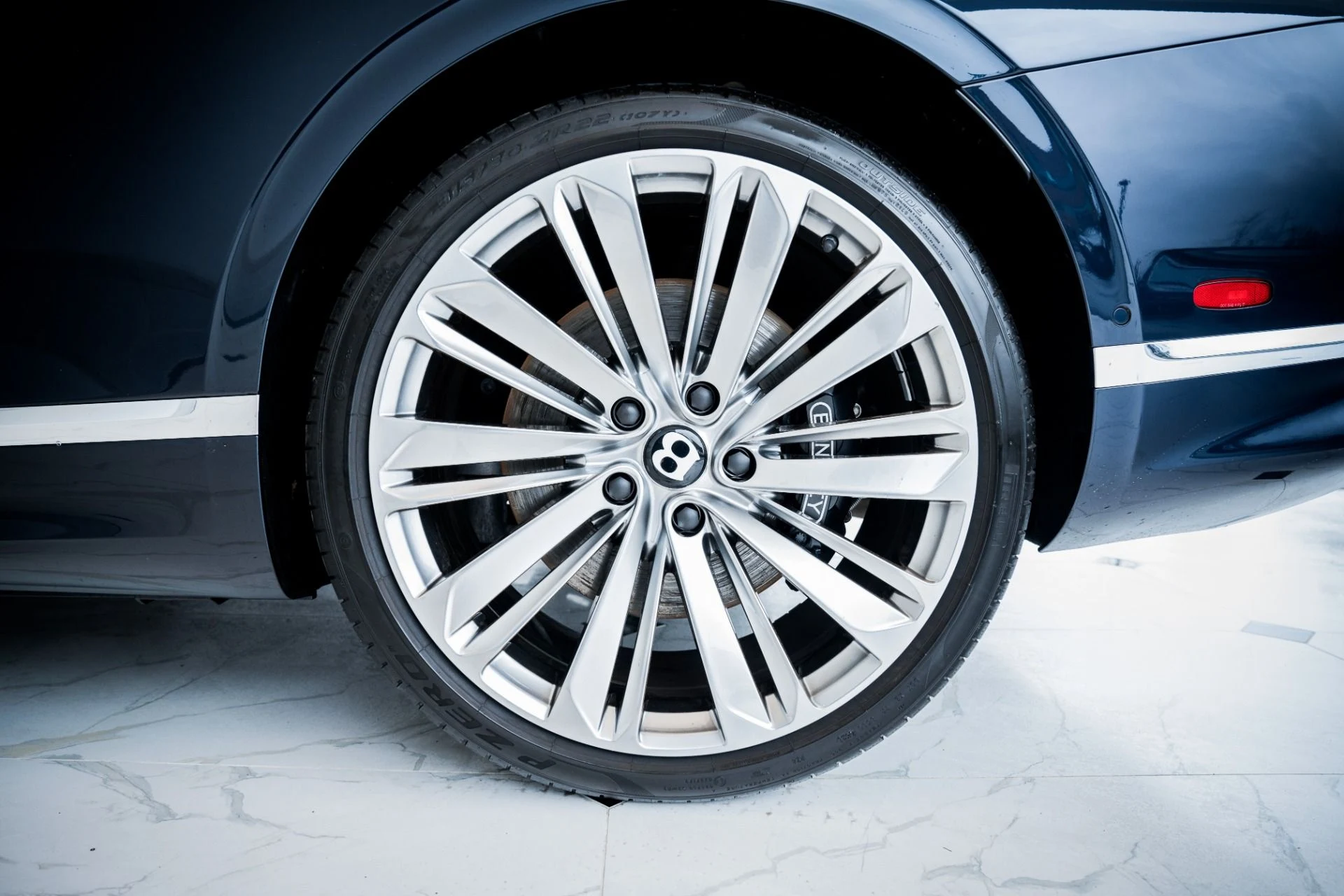 mph011_2508804126_Used_2022_Bentley_Continental_GTC_Speed_1670446410_2a7d8e5902