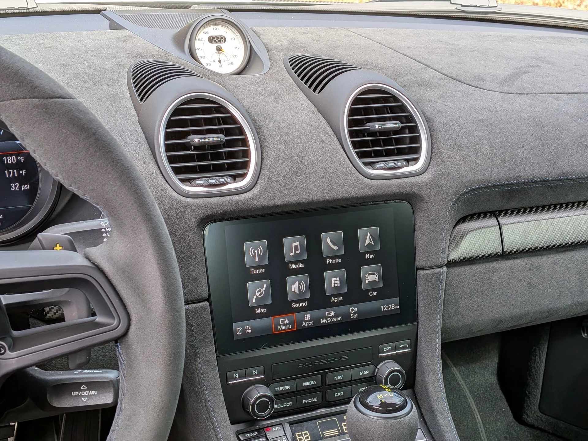 mph011_2510055777_cb67dc32d22f8e36c6afe4ceed209b95x_9c1a173f8d