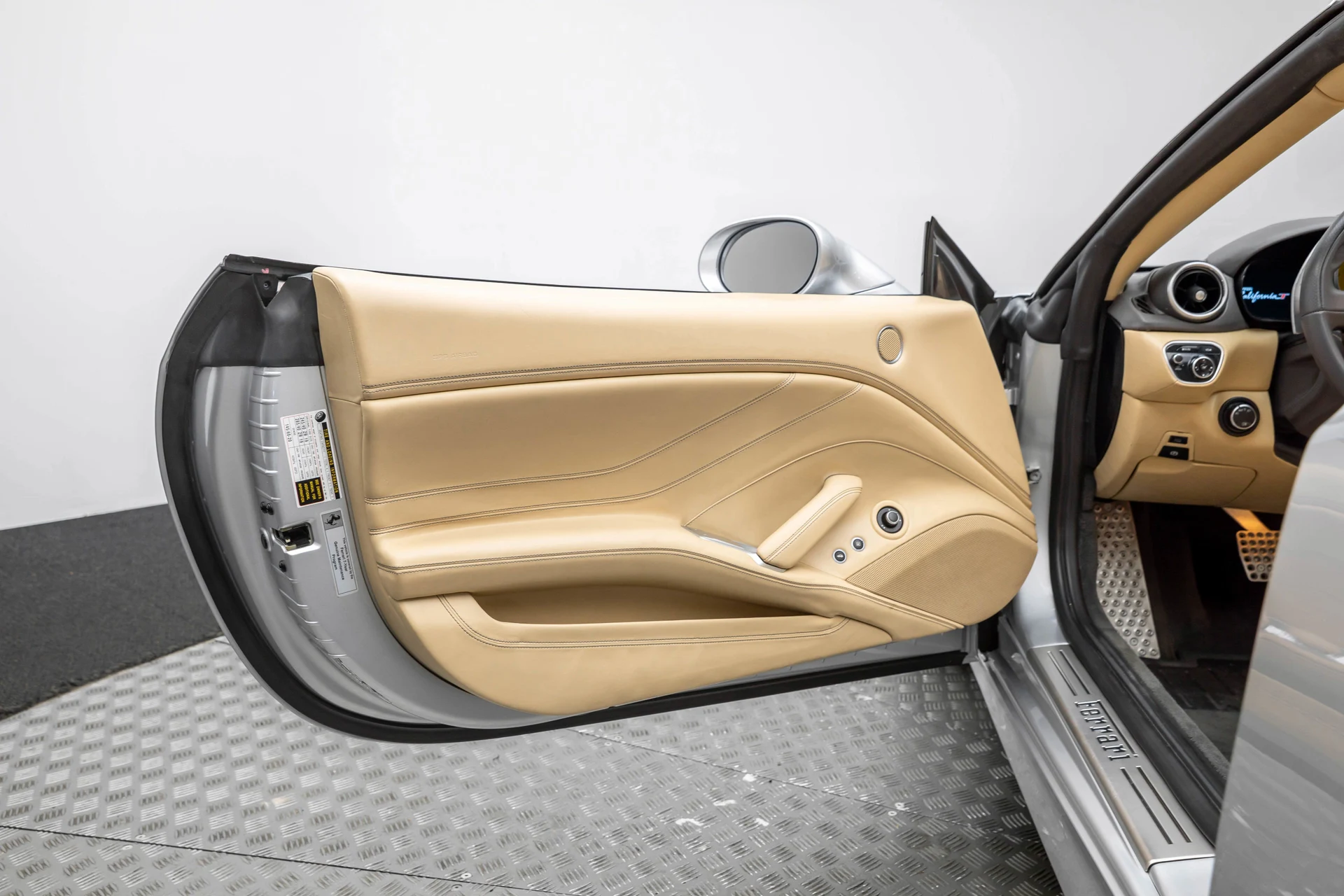 mph011_2512140325_a0edfb9445824e34a96ac91cb2b91d49_27674f5836