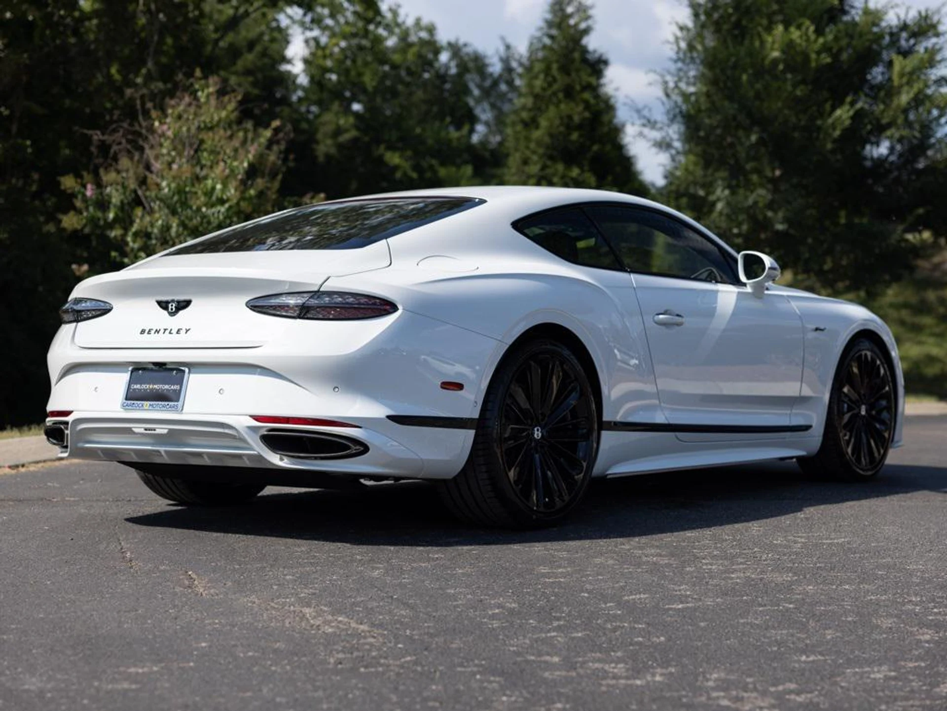 mph011_2523526654_444557827_689721e67845ae44b1fbf26c_cb1813bbee