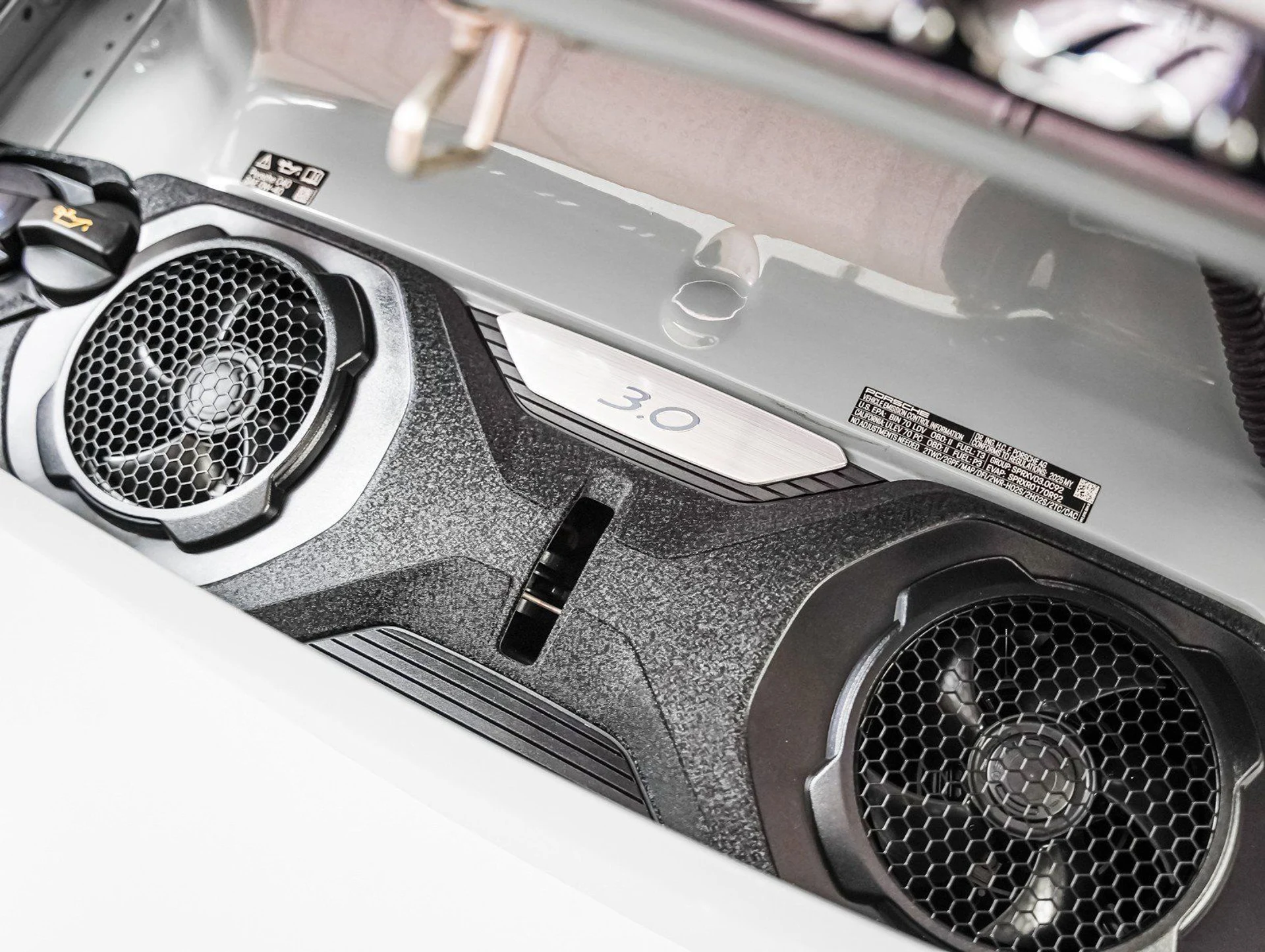 mph011_2523871783_df27ab12545adfdce156acf83ee2a9da_0781c9793d