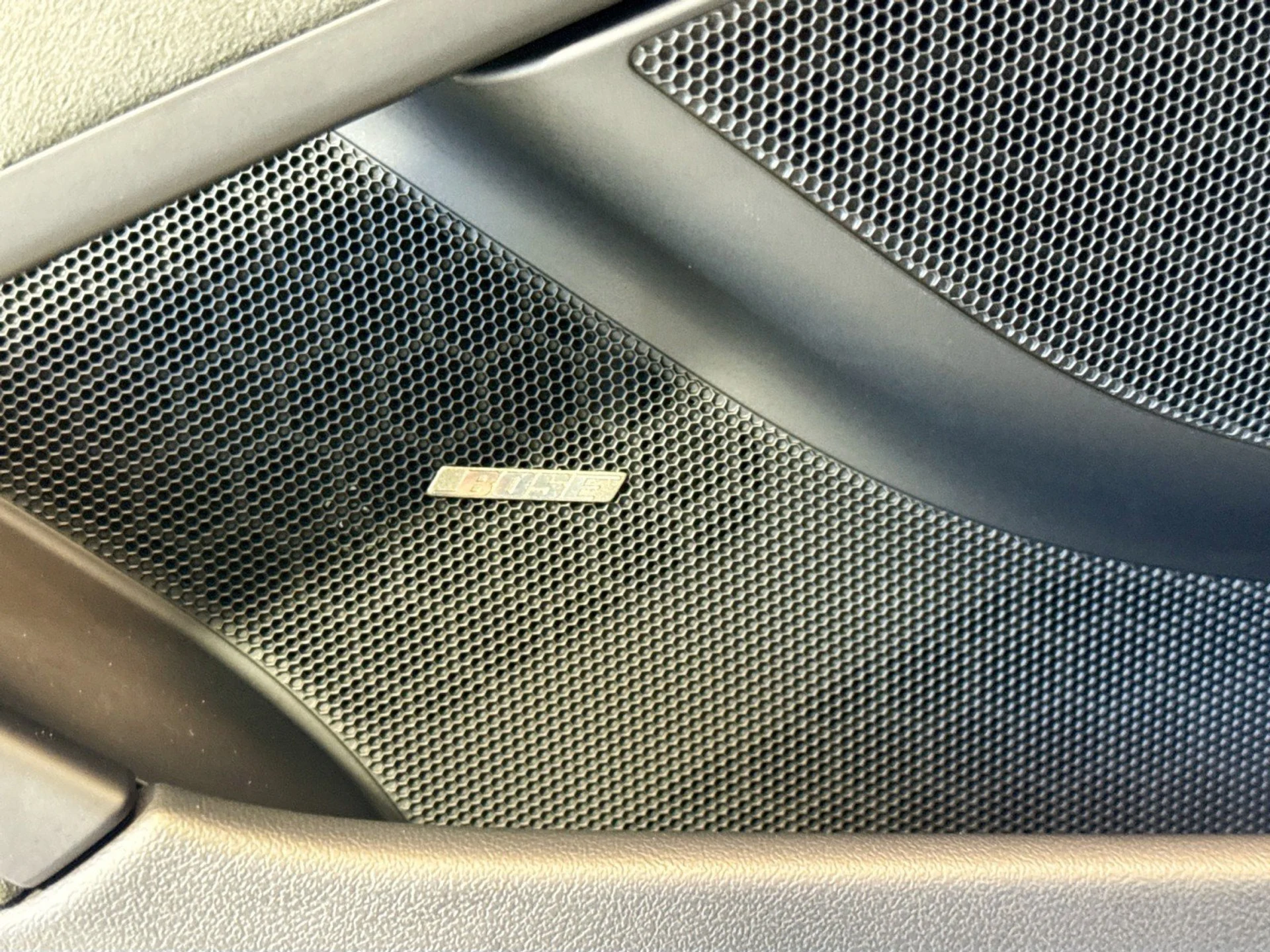 mph011_2530064471_999f6a0932645981b63b940afcb591bc_f5b7f6775a