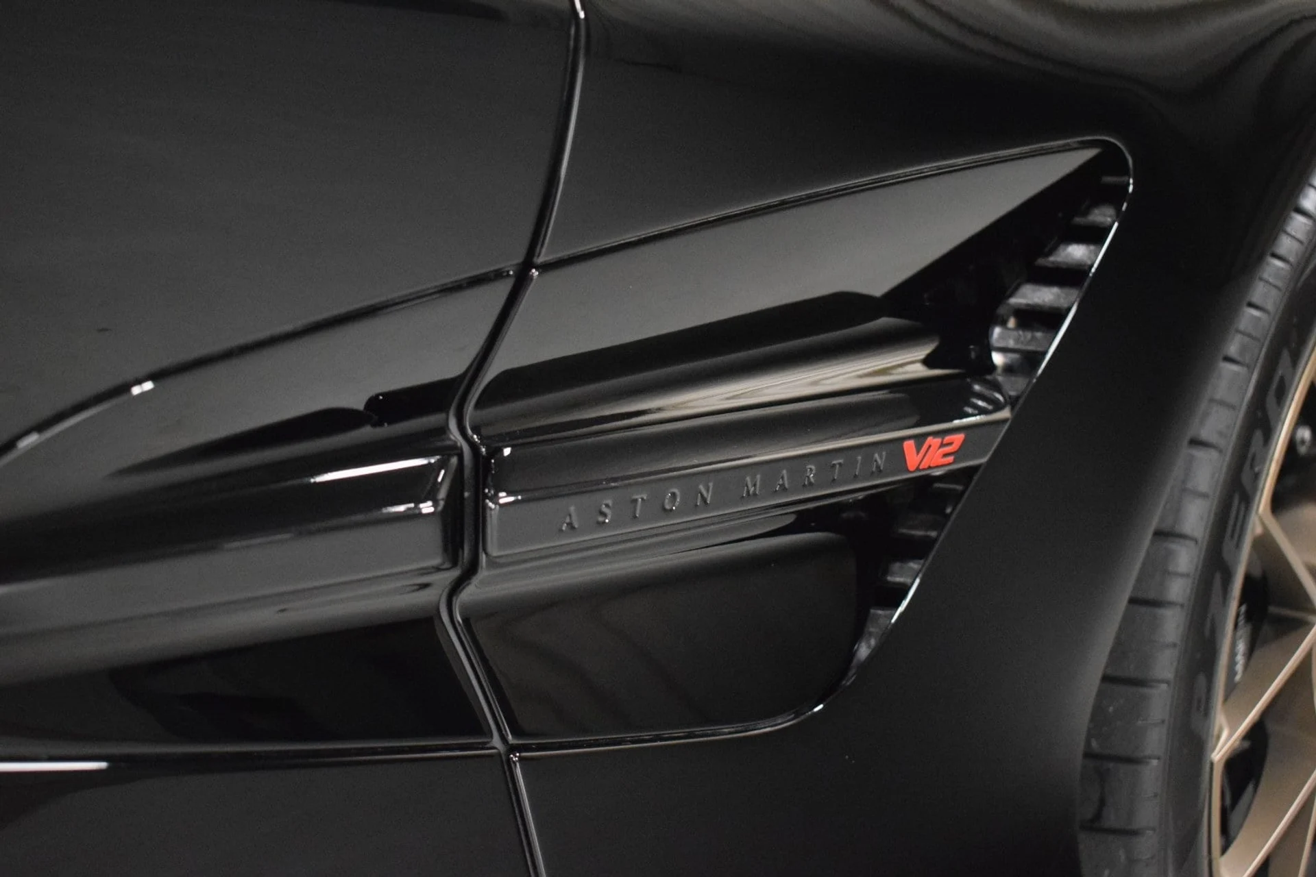 mph011_2537849046_a858425bafb1eaf3fac3e216767e048cx_5f352dea77