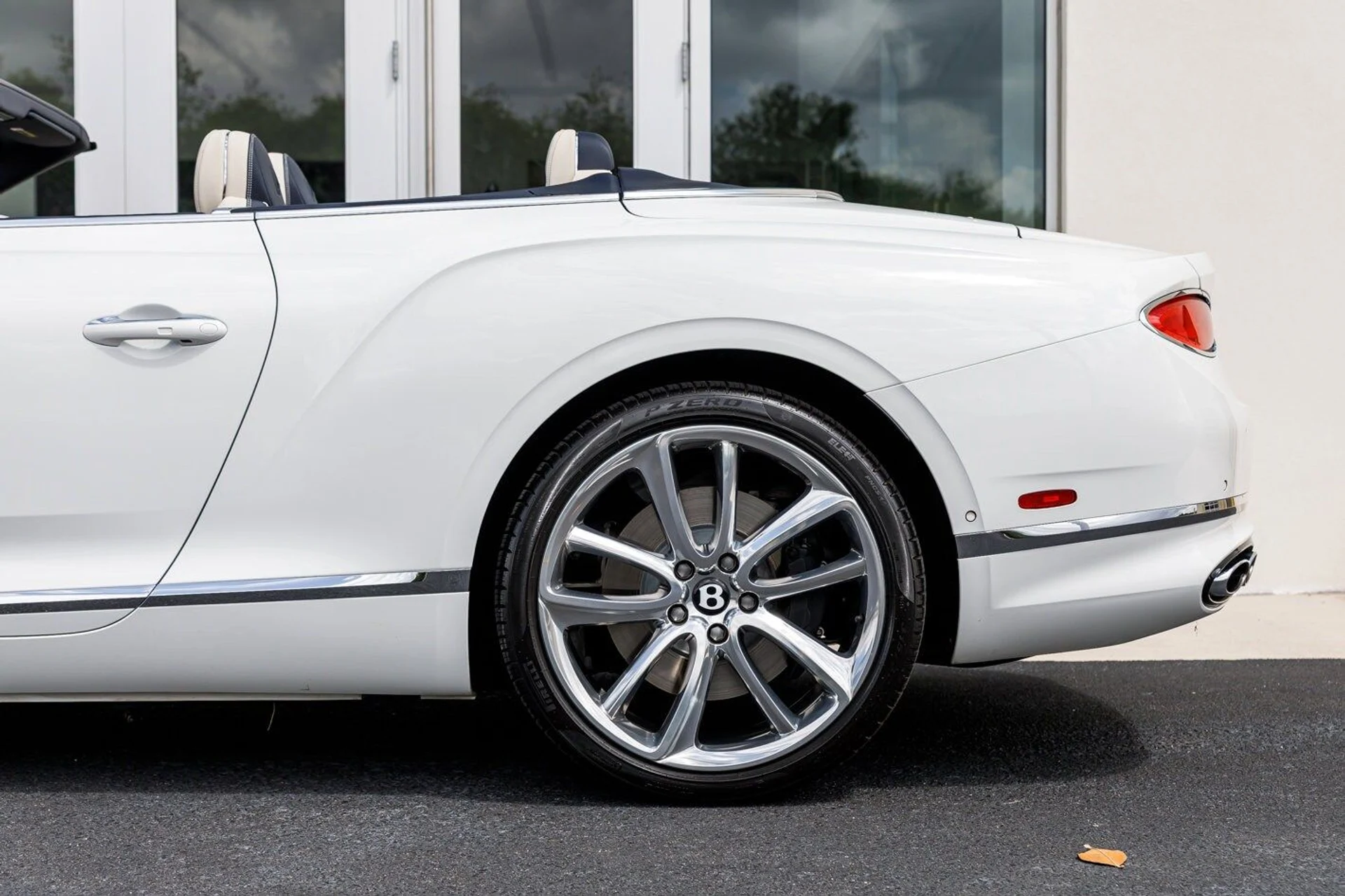 mph011_2547747345_d5c1a43794b8c55c6e7e828883f558dcx_4adfb23eb0