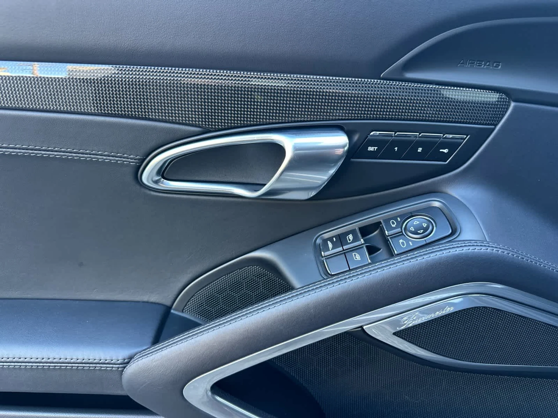 mph011_2548192816_12_7e4737d9e2