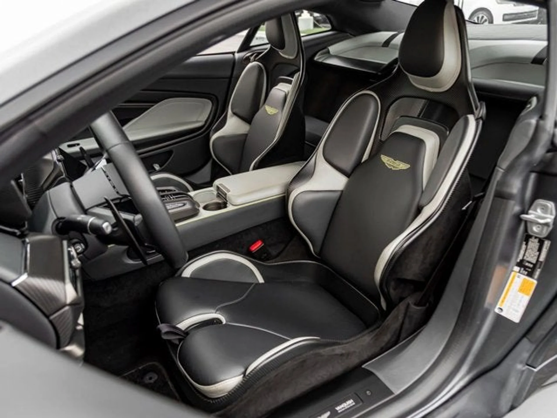 mph011_2551516969_12_85469d7539