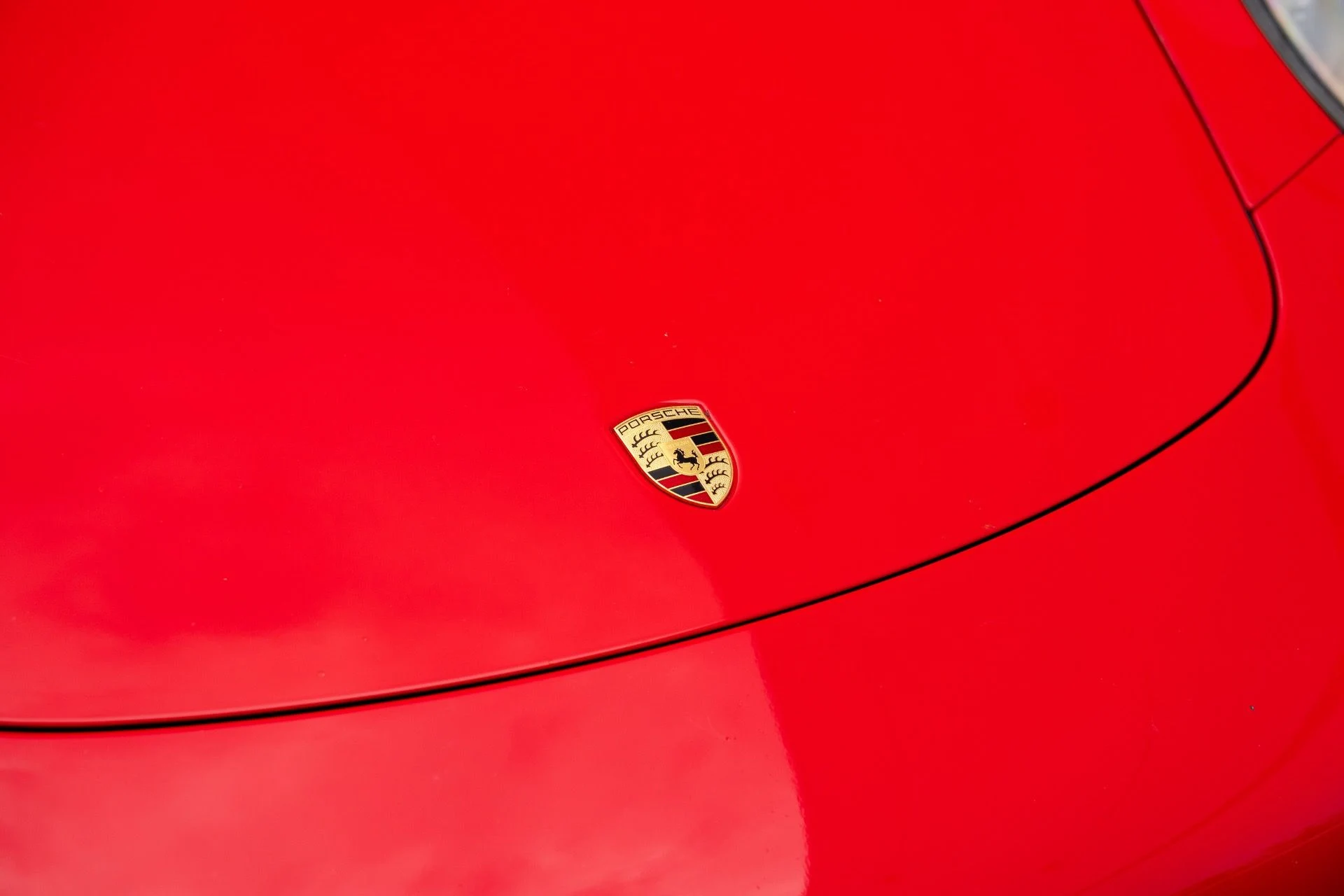 mph011_2552191895_Used_2019_Porsche_911_Turbo_S_1778703319_2db54d7e36