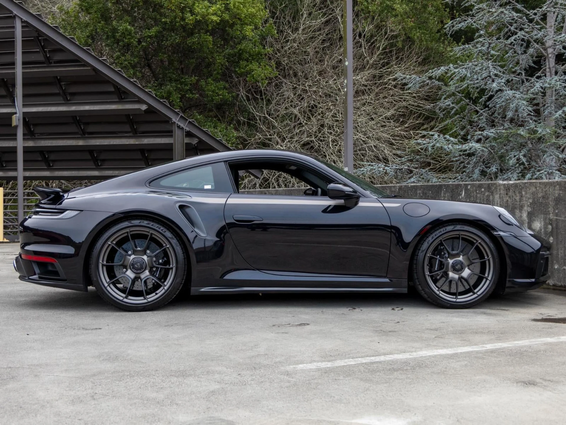 mph011_2552616175_12_ae7f667470