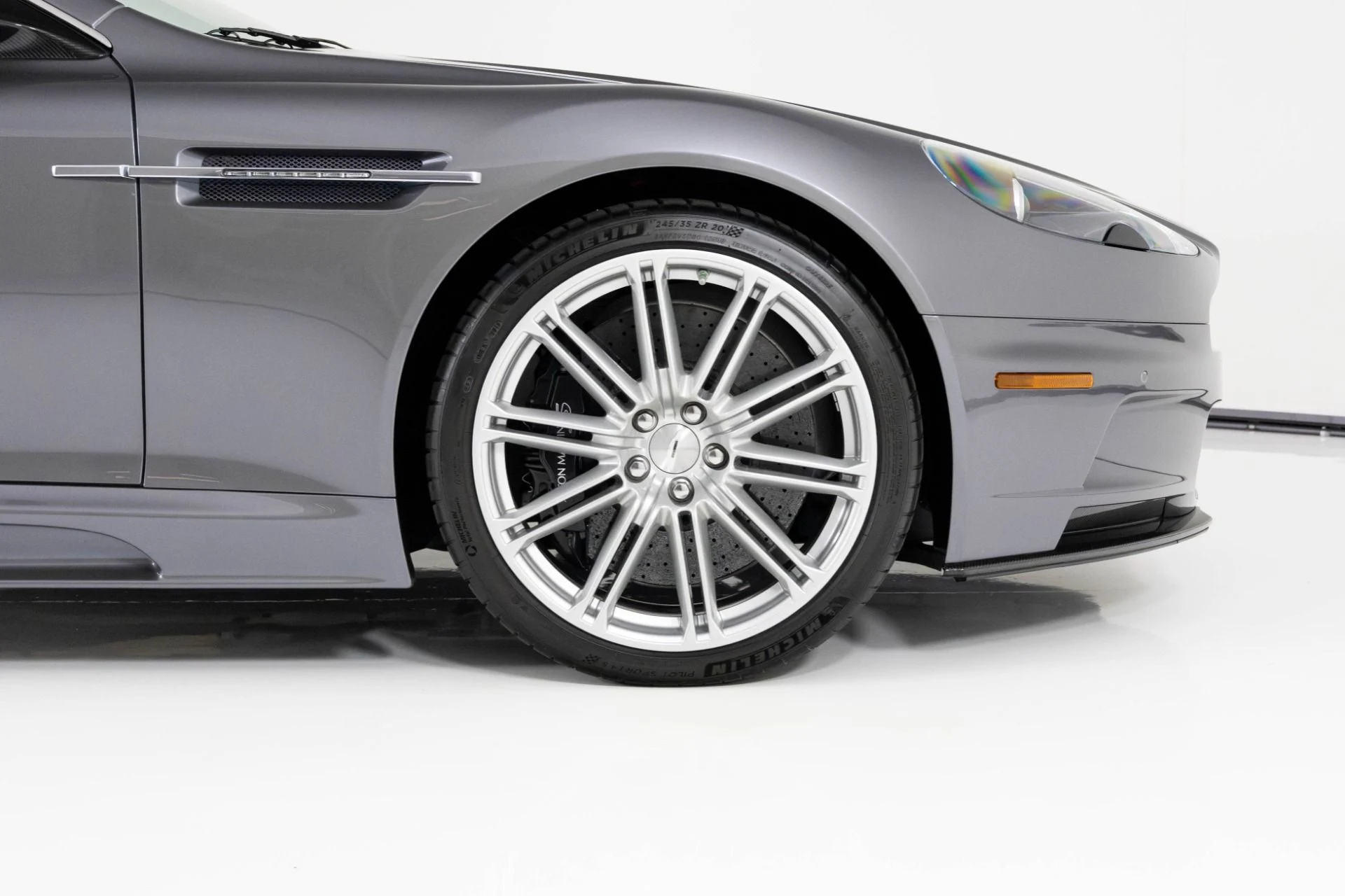mph011_255353396_Used_2009_Aston_Martin_DBS_1763602366_2c8b84ec03