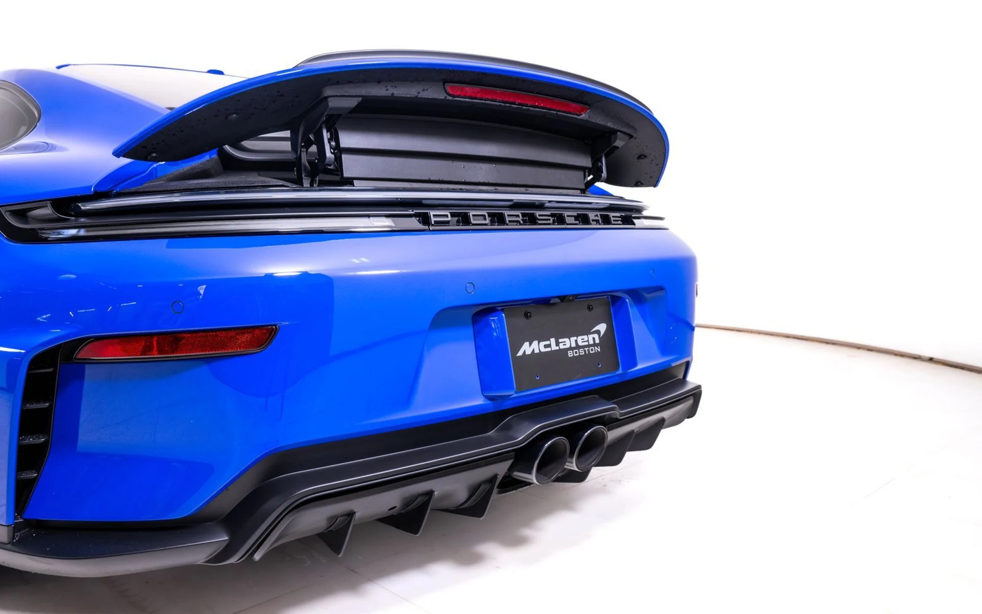 mph011_2554042120_a23ff903c63e4a1bf6a67964fc4ee556x_df43806721