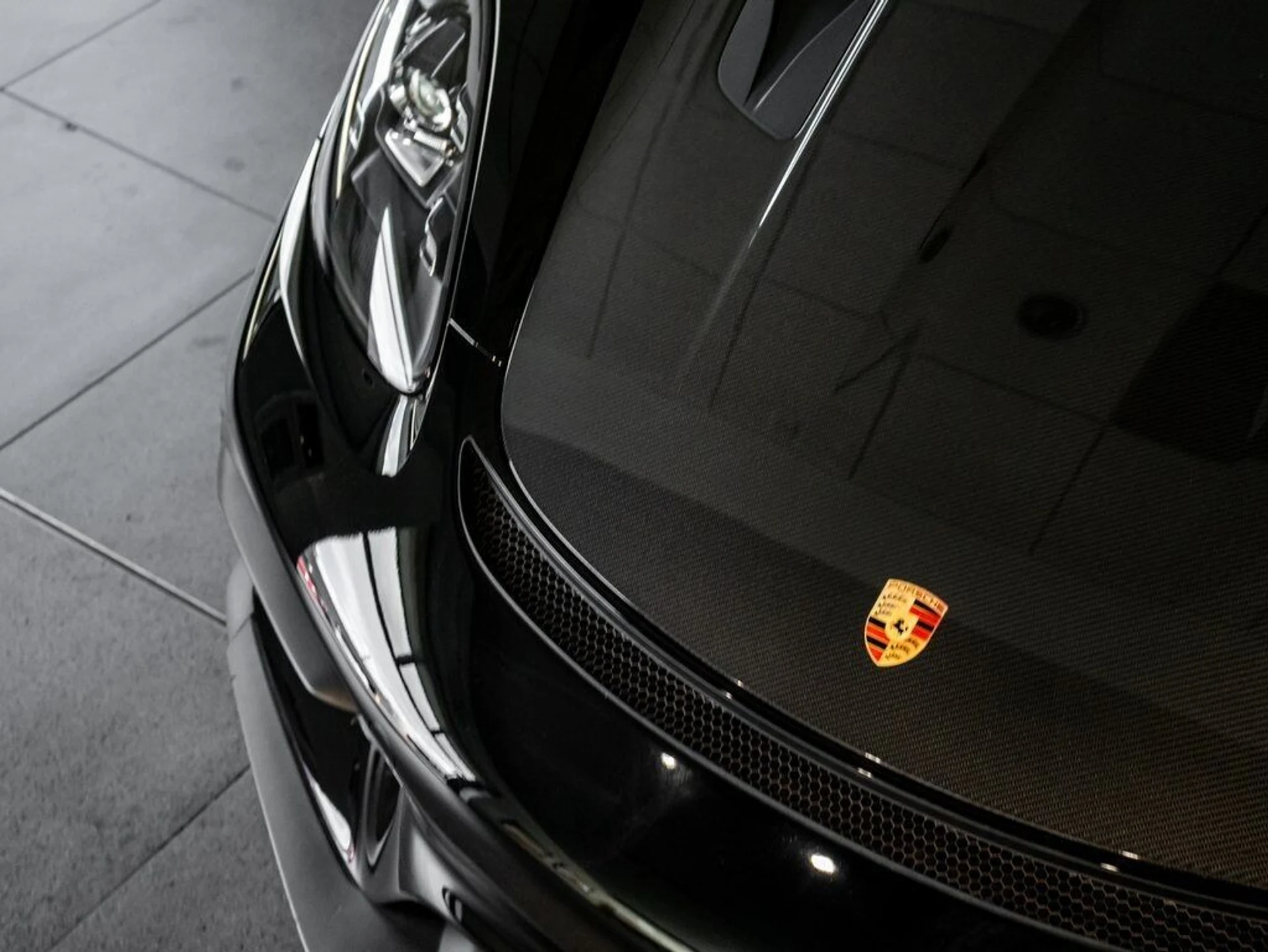 mph011_2557000412_377cd1e7baf6a167b2122ac8294a0a88_924aa7cbdf