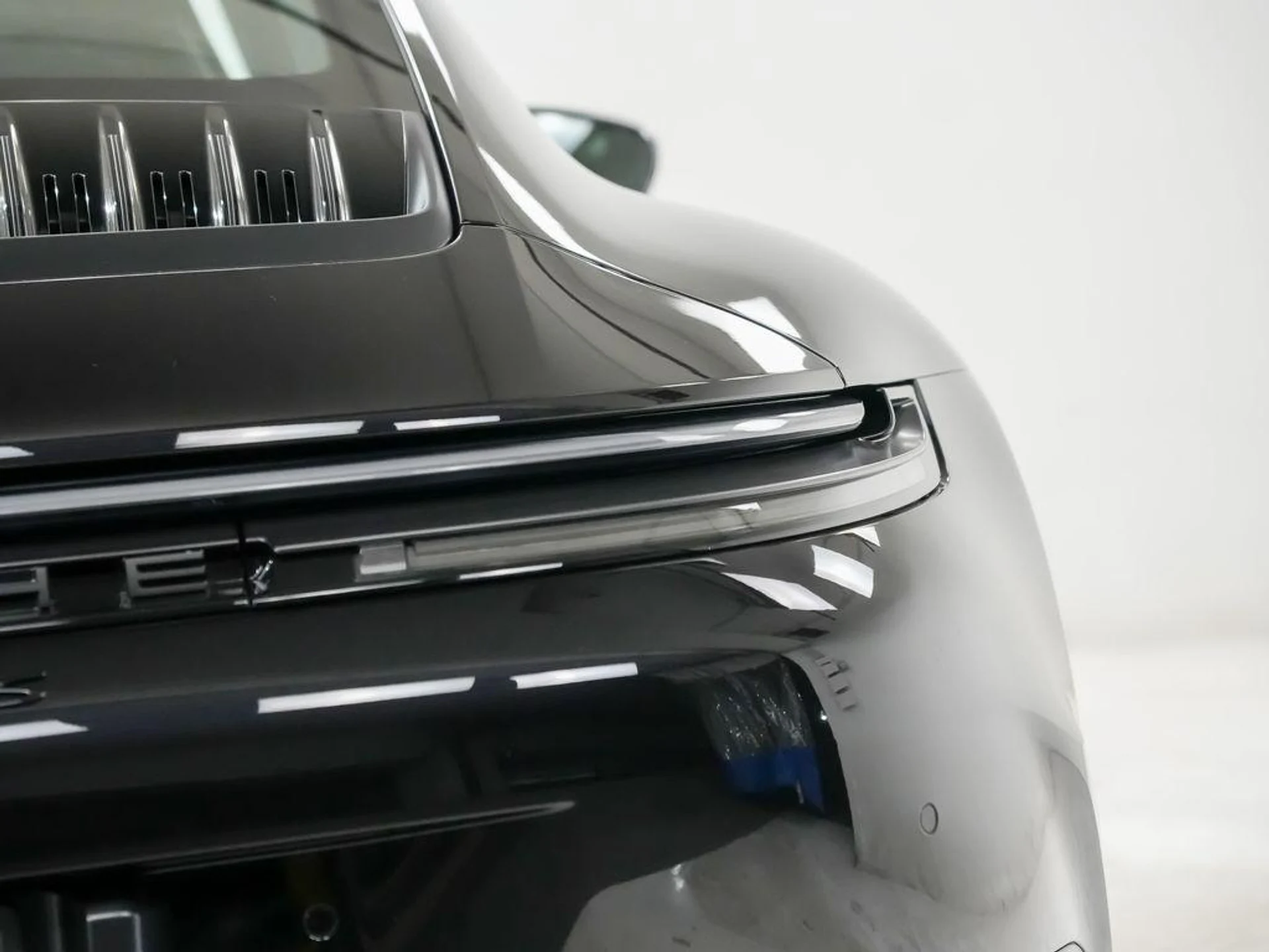 mph011_256440125_H_Sw7_P6_Gp_O2g_G_Tm_K_Us_Ix37_AZI_Cs_85c23397f6